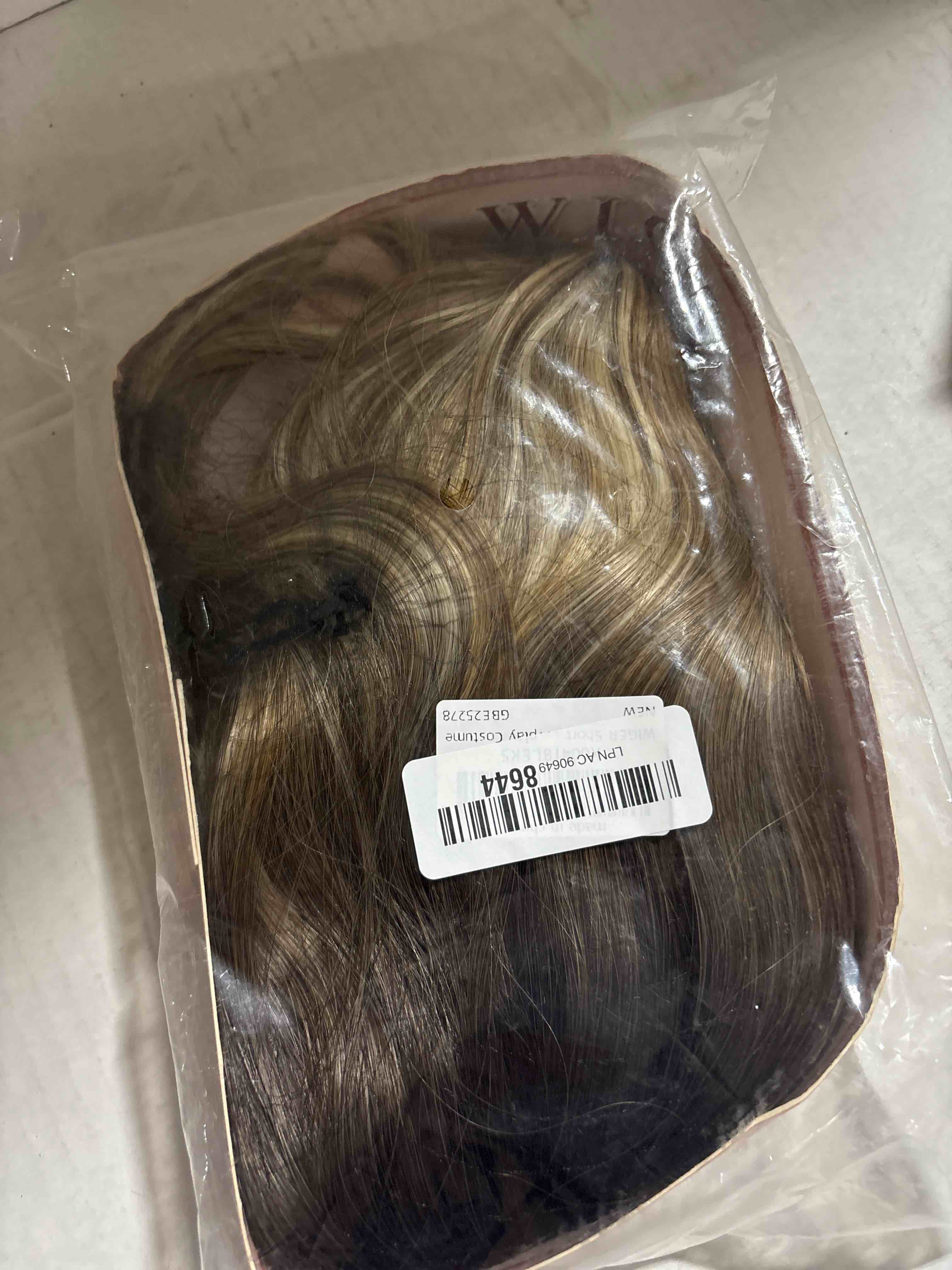 Condition photo showing New/Like New for WIGER Short Bob Wave Hair with Bangs Synthetic Black Curly Wigs Shoulder Length Wavy Hair for Women Daily Wear & Cosplay Costume