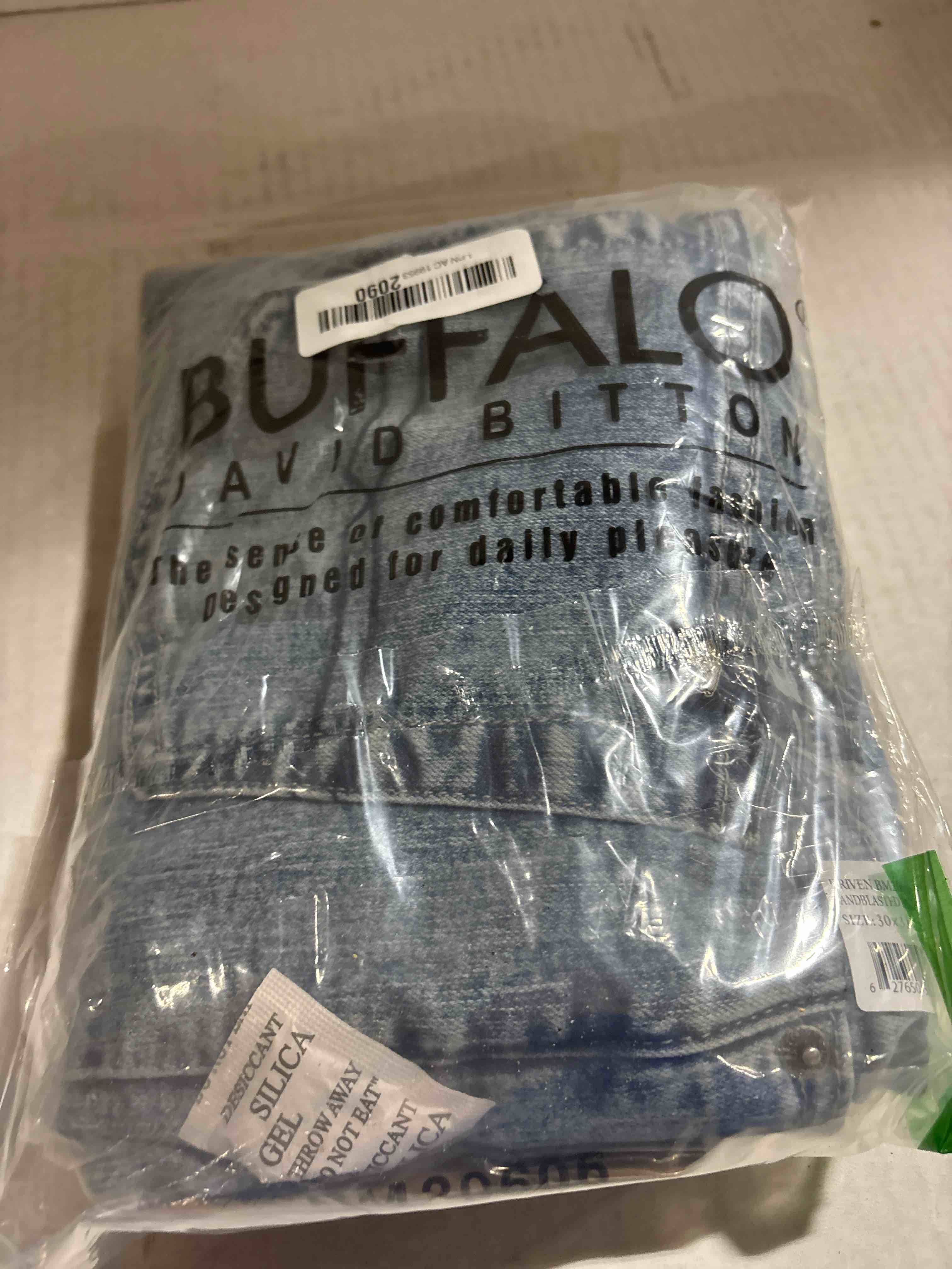 Condition photo showing New/Like New for Buffalo David Bitton Mens Relaxed Straight Leg Driven Jean with Stretch Fabric 30W x 32L Sandblasted Blue Wash Indigo