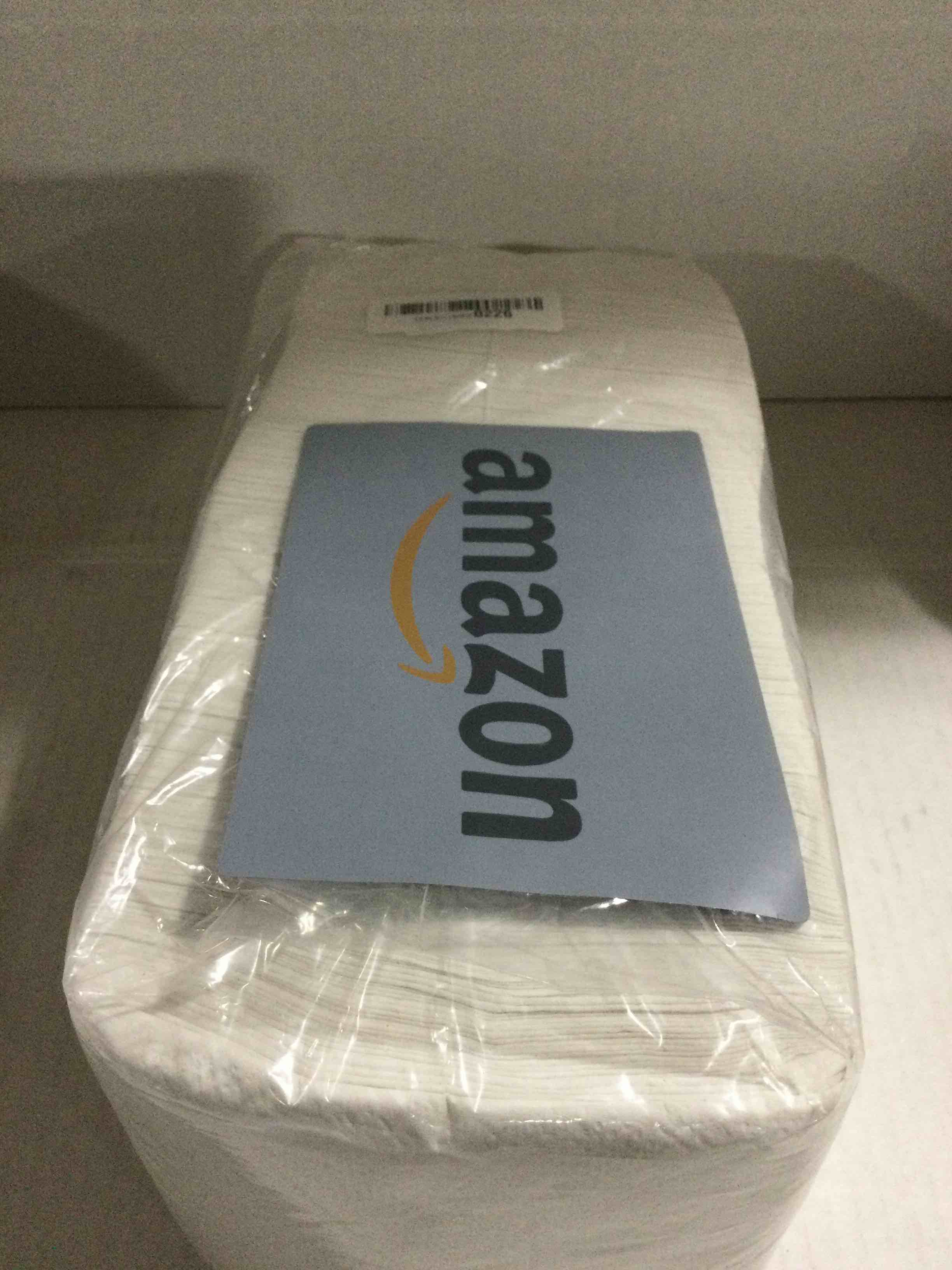 Condition photo showing New/Like New for Paper Lunch Napkins. 500 Count Lunch Napkins 1 Ply, White. 12 x 12