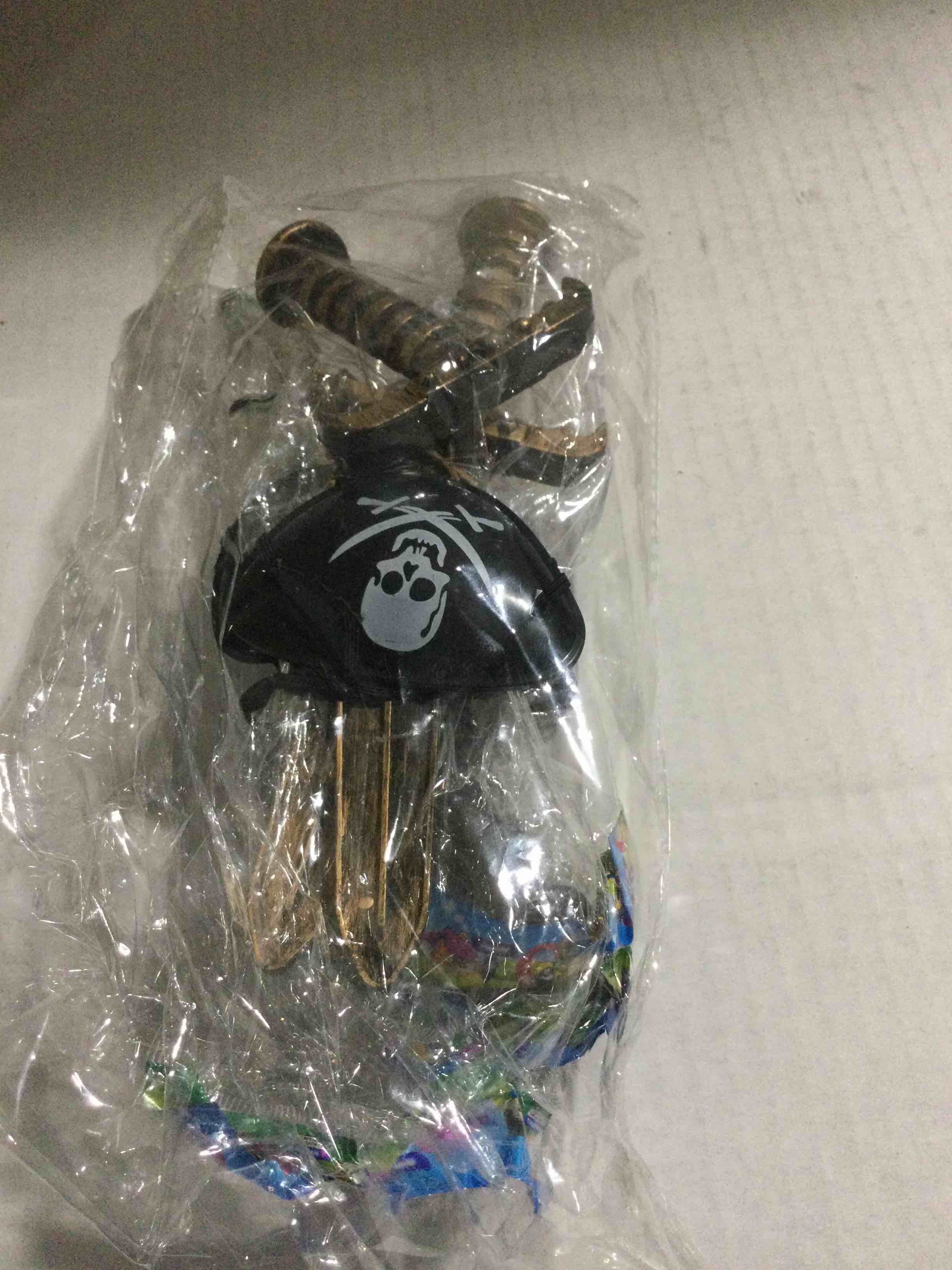 Condition photo showing New/Like New for 6 Pcs Pirate Set Small Pirate Sword Plastic Pirate Dagger Assassin Dagger Pirate Blindfold for Pirate Costume Accessories Pirate Party Props Halloween Supplies