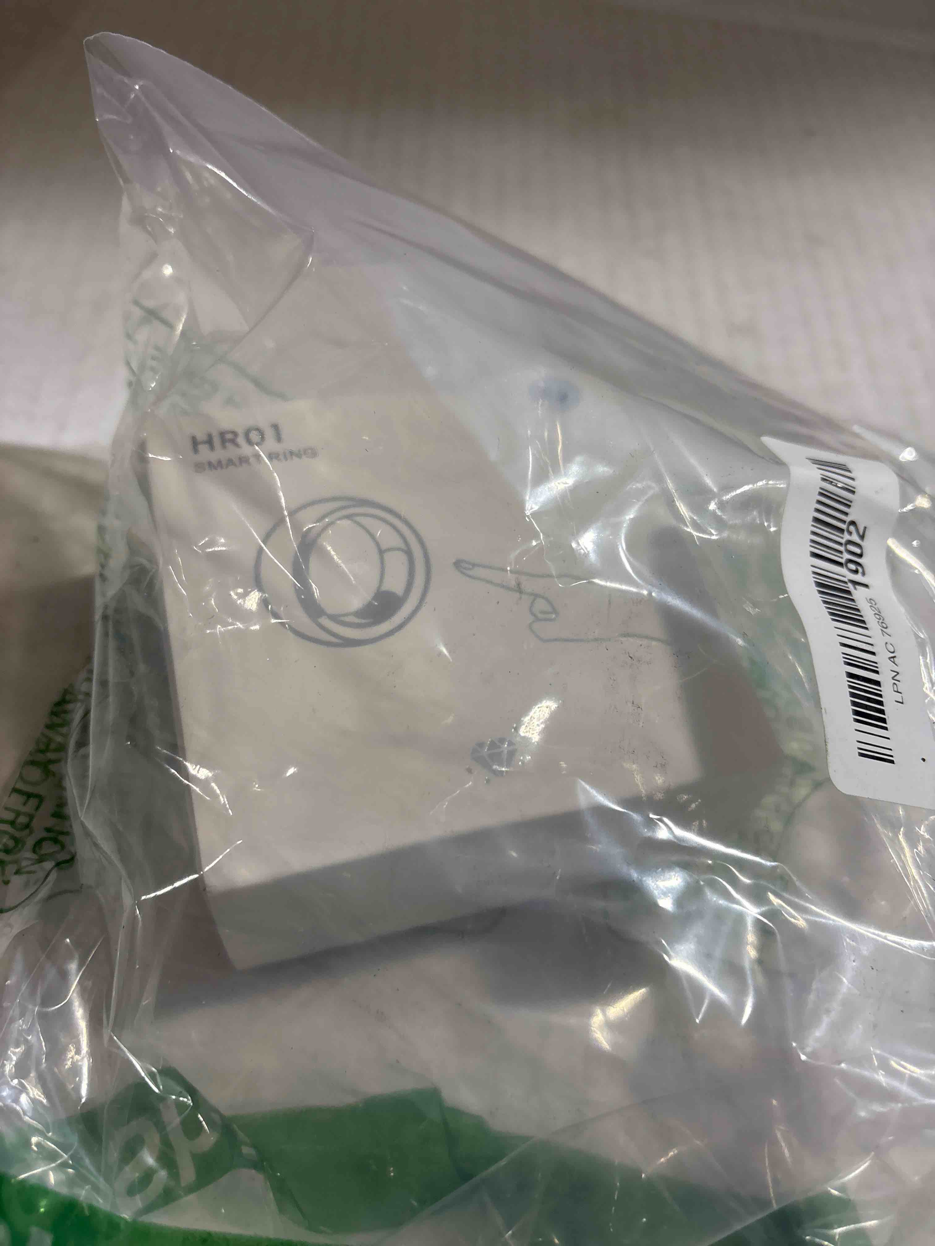 Condition photo showing New/Like New for Smart Ring for Women Men Diamond Fitness Tracker Sleep Heart Rate Monitor Smart Rings for Android iOS Phone Pedometer Calorie Step Counter Stylish Ladies Rings for Women Elegant Activity Tracker silver 6