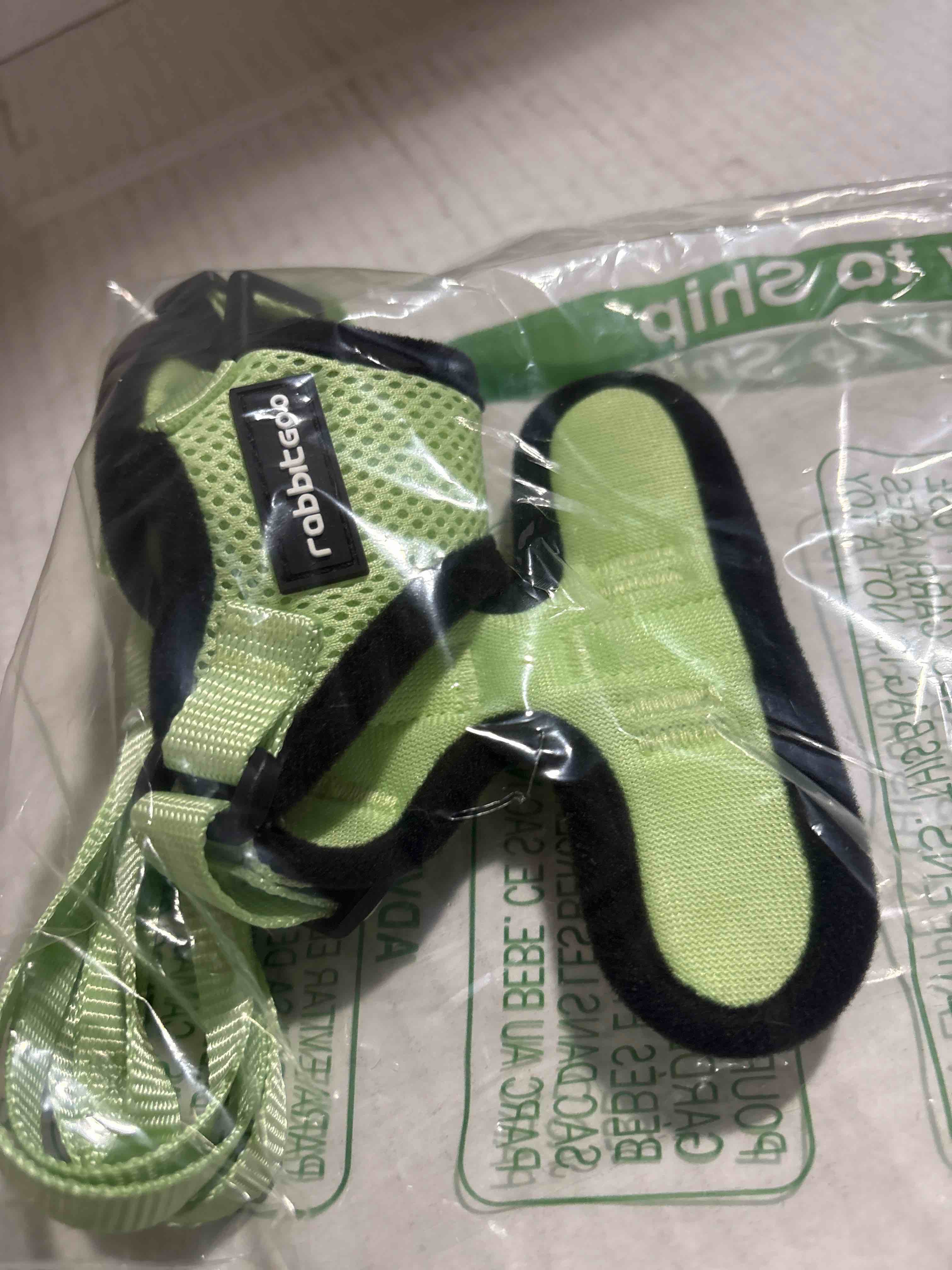 Condition photo showing New/Like New for rabbitgoo Cat Harness and Leash for Walking, Escape Proof Soft Adjustable Vest Harnesses for Cats, Easy Control Breathable Reflective Strips Jacket, Light Green, XXS XXS Light Green
