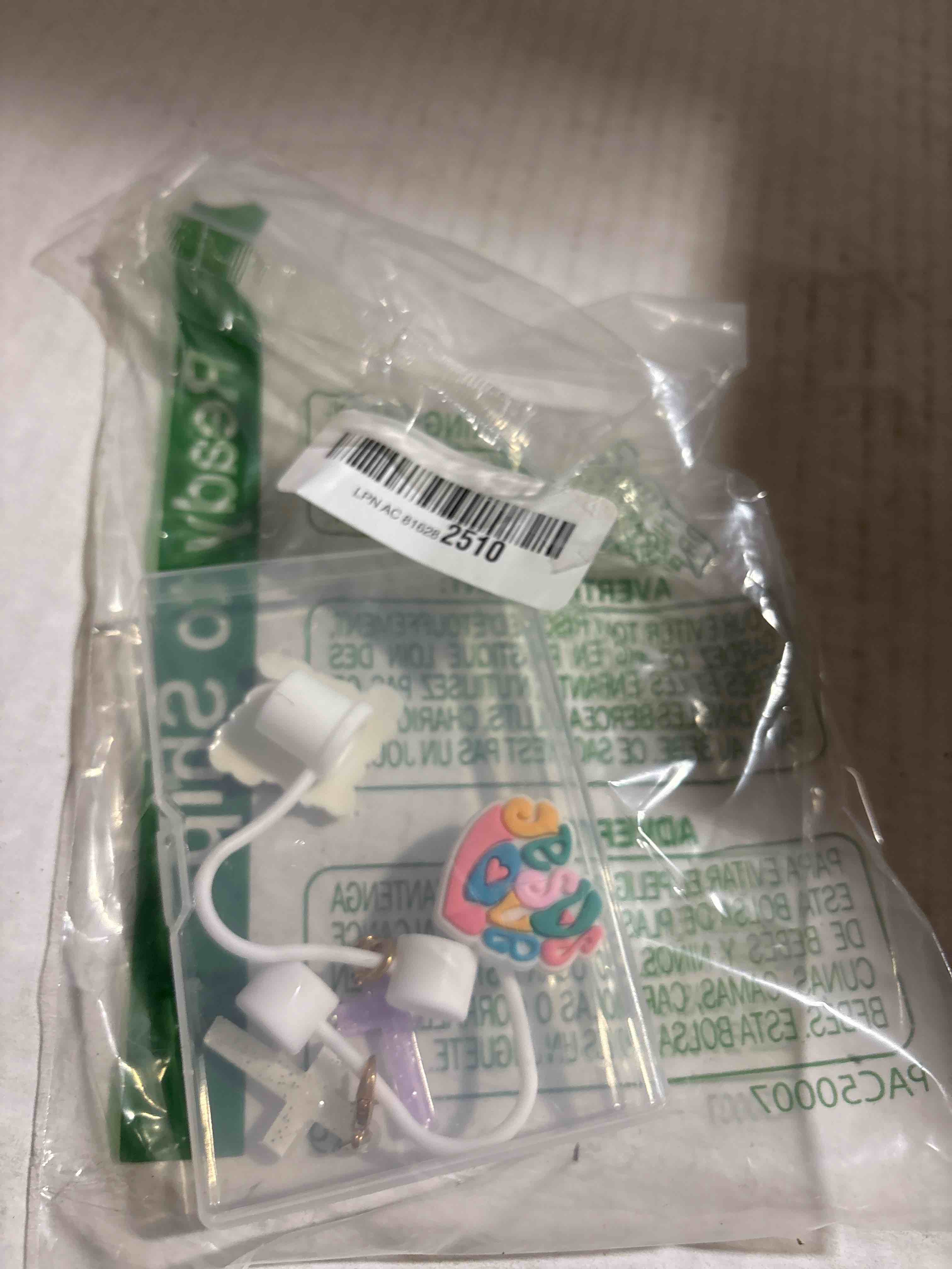 Condition photo showing New/Like New for 10mm Straw Toppers Set, Pink Jenus Faith Straw Covers Cap with Clip-on Cross Charms for 30oz 40 0z Stanley Tumblers, Cute and Bling Modern Simple Tips Stanley Accessories