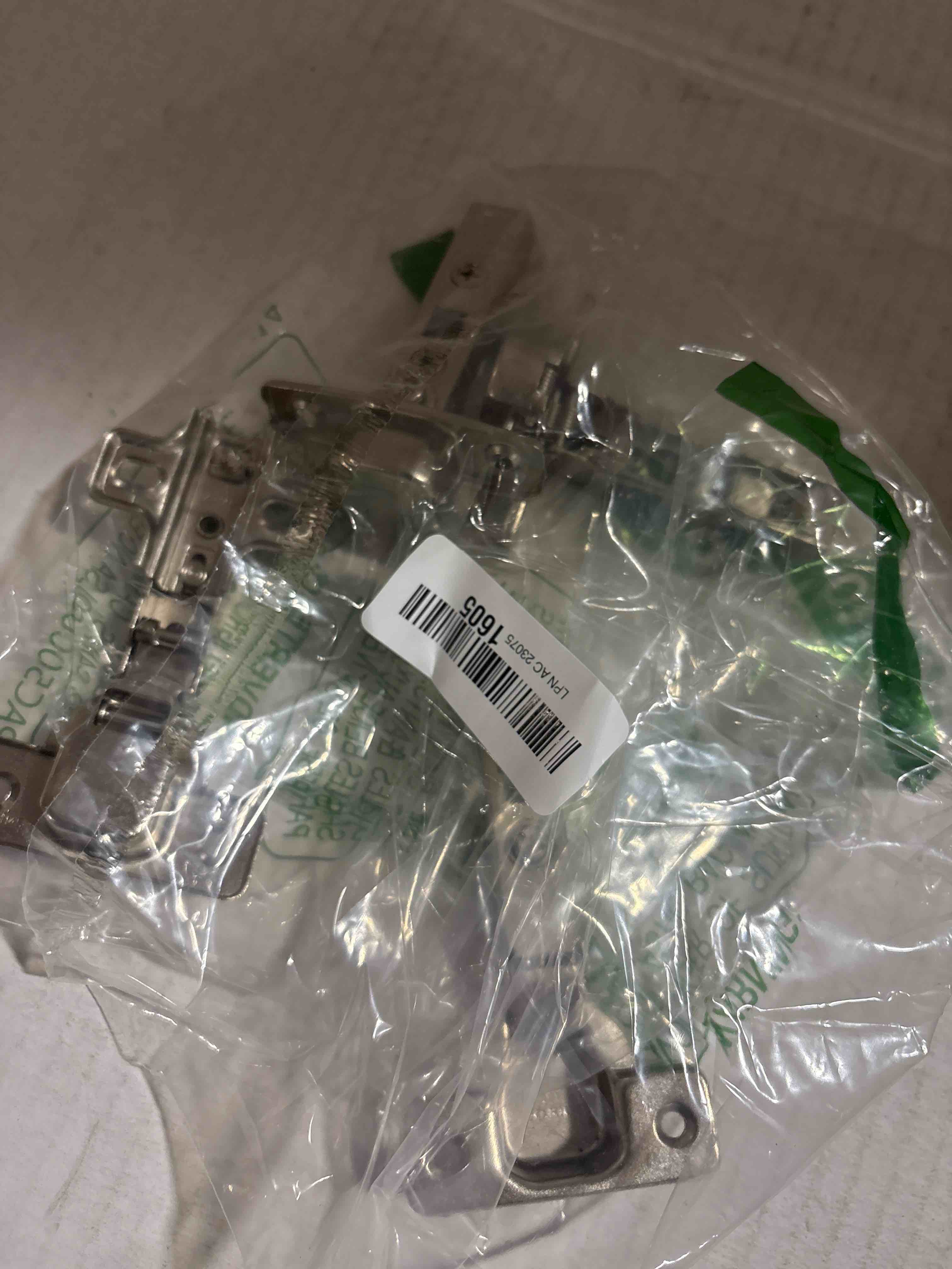 Condition photo showing New/Like New for Chibery 4 Pack Full Overlay Cabinet Hinges, Face Frame & Frameless, 4D Adjustment, Soft Close 105°, Close Speed Control, Concealed Clip-On Plate, Smooth Slow Self Closing for Kitchen Corner, Cupboard 4 Full Overlay