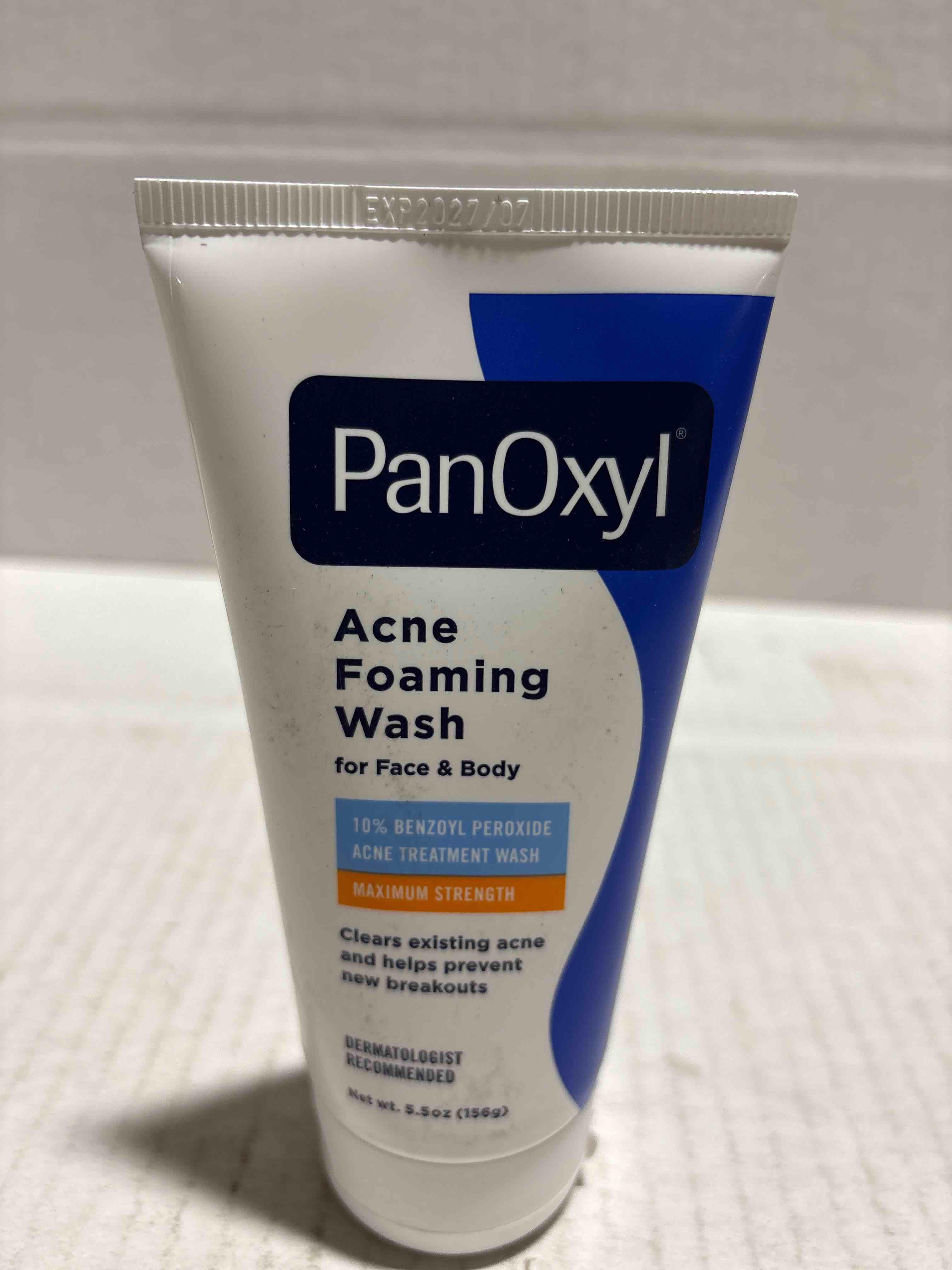 Condition photo showing New/Like New for PanOxyl Acne Foaming Wash Benzoyl Peroxide 10% Maximum Strength Antimicrobial, 5.5 Oz 5.5 Ounce (Pack of 1)