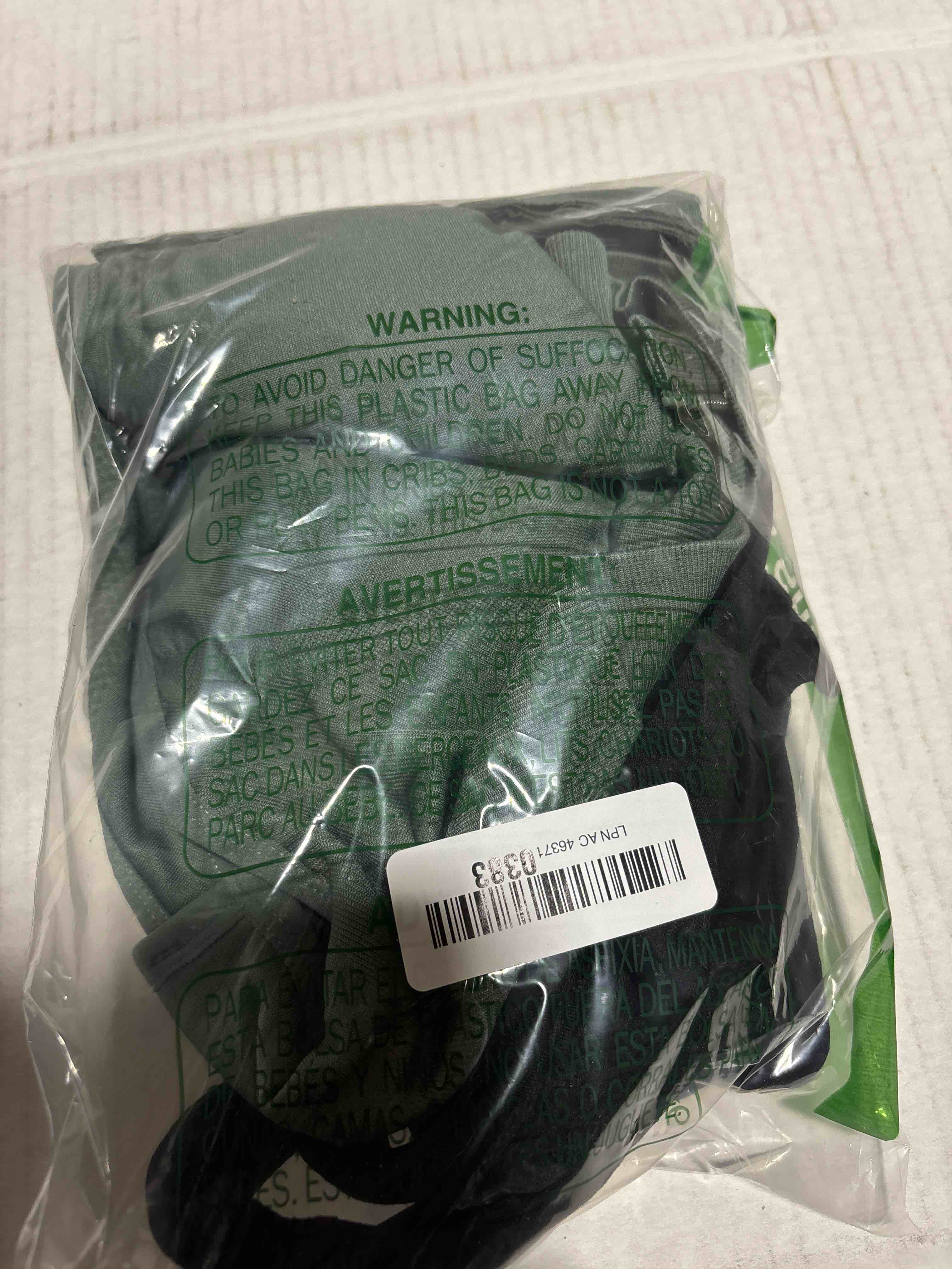 Condition photo showing New/Like New for Zip Front Sports Bra for Women - Medium Support Racerback Workout Bra with Removable Pads & Double Hooks Black Green X-Large