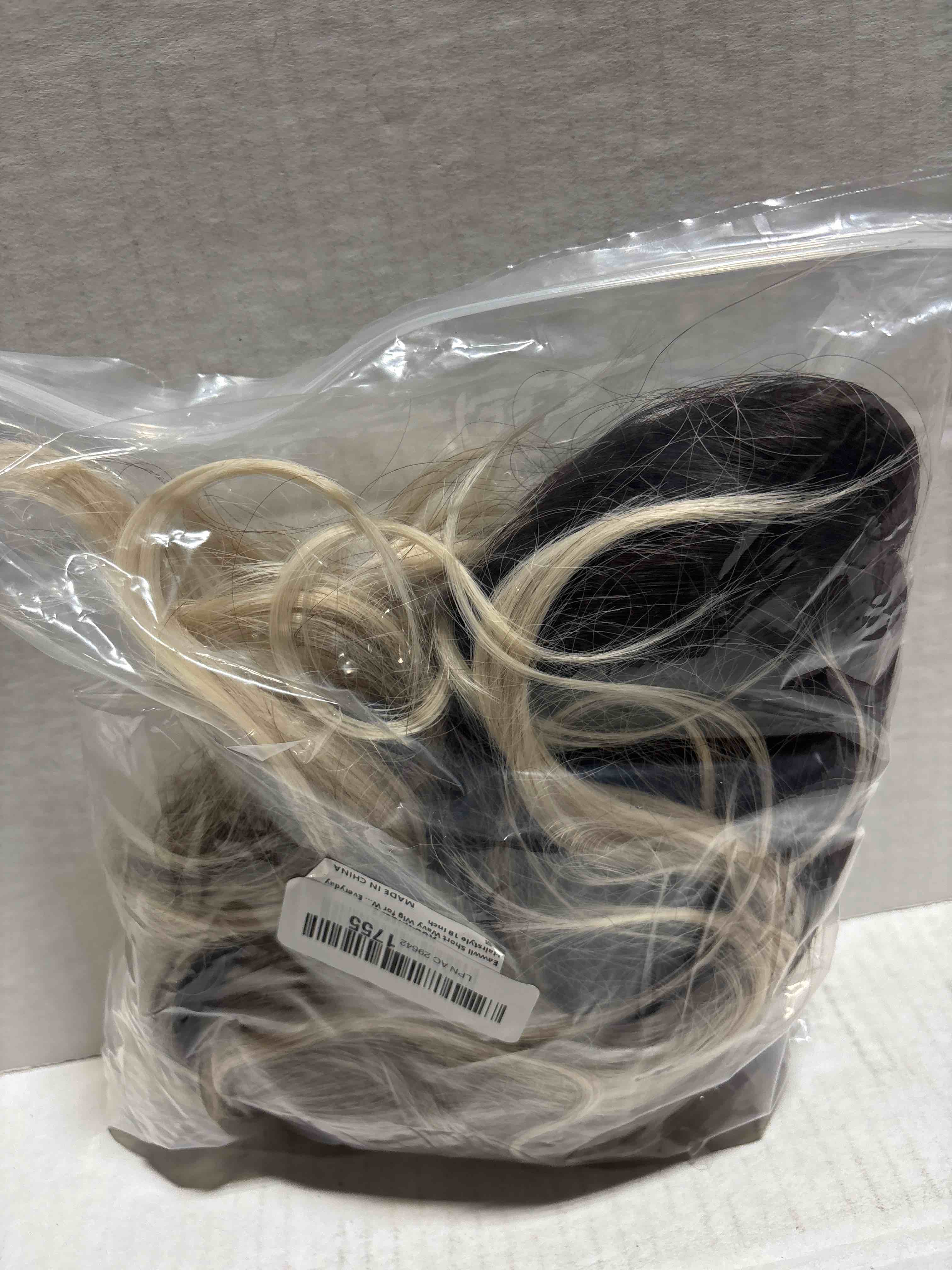Condition photo showing New/Like New for Berry Red Short Wavy Wig for Women Lace Hairline Bob Style Synthetic Heat Resistant - Natural Appearance for Everyday Hairstyle 18 Inch 18 Inch Berry Red