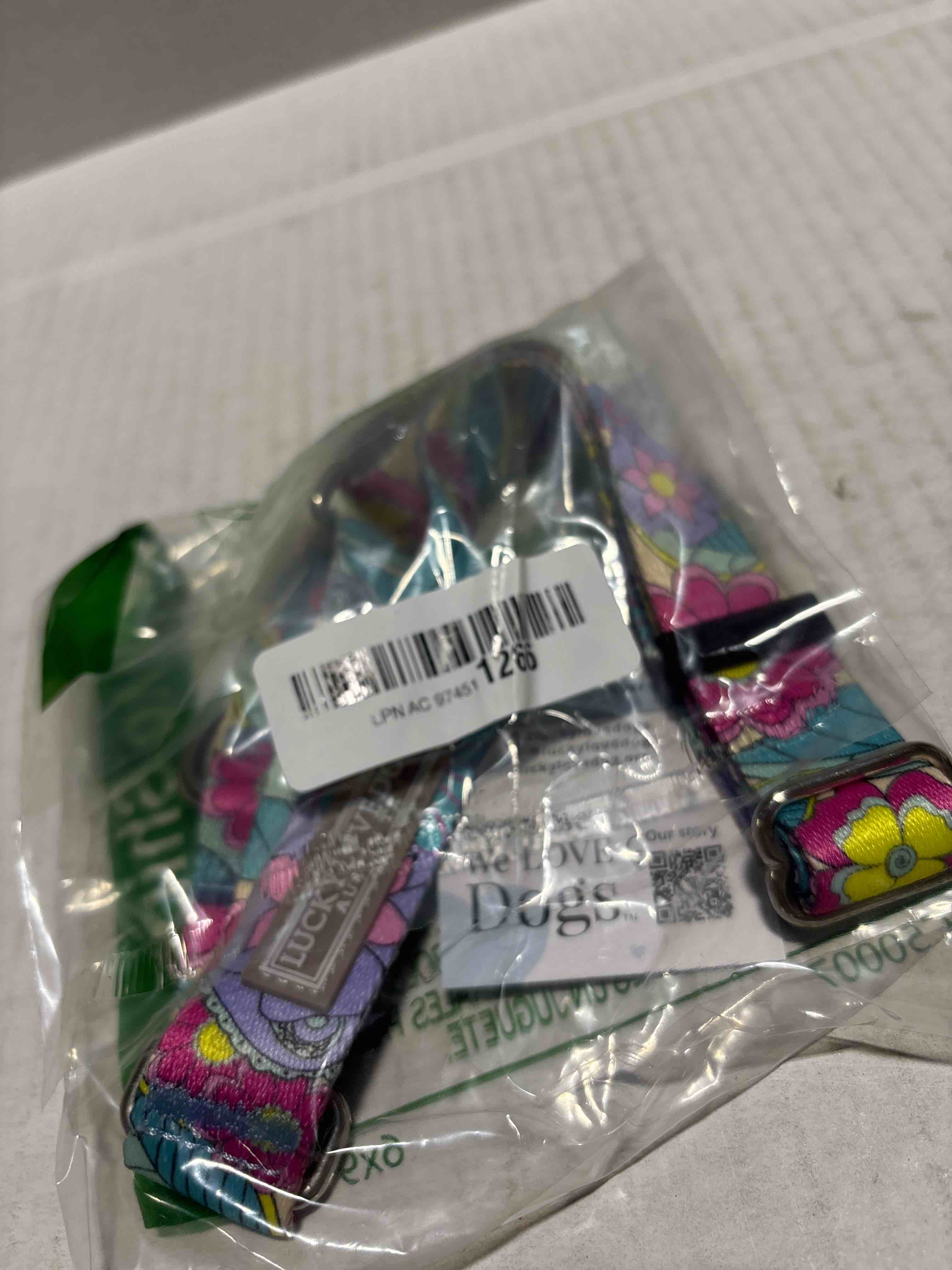 Condition photo showing New/Like New for Lucky Love Dog Martingale Collar, Premium No Slip Martingale Collar for Large Dogs, Great for Whippets, Greyhounds, and More (Caroline, Large) Large Collars (15-25") Caroline