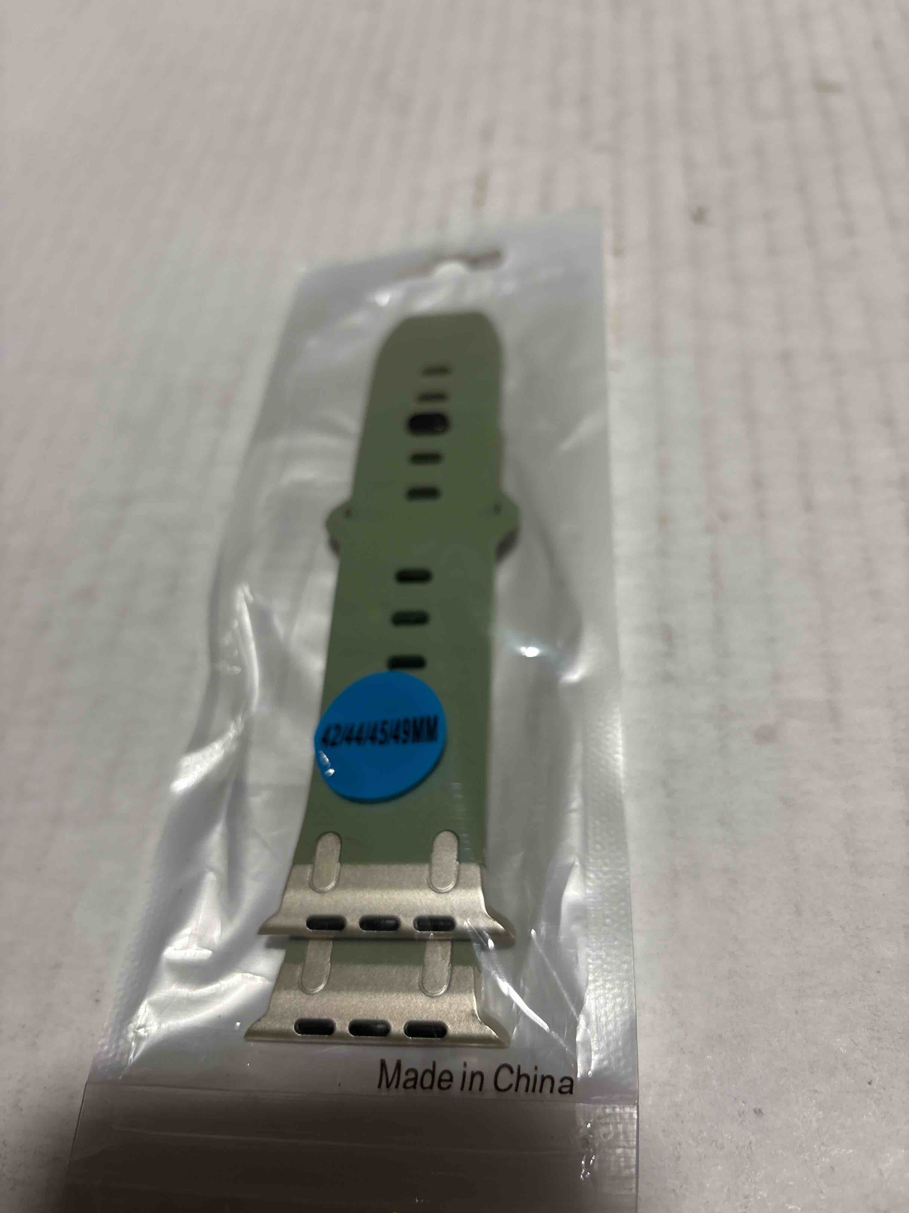 Condition photo showing New/Like New for Sport Bands for Apple Watch Ultra 3 2 1 Band 49mm 46mm 45mm 44mm 42mm Women Men,Rugged Wide Silicone Waterproof Wristbands with Metal Adapter Strap for iWatch Series 11 10 9 8 7 6 5 4 SE 3 2,Ultra/3/2 Coastal Rock-metal adapter 49 46 45 44 42mm (6.5‘’-8.3‘’)