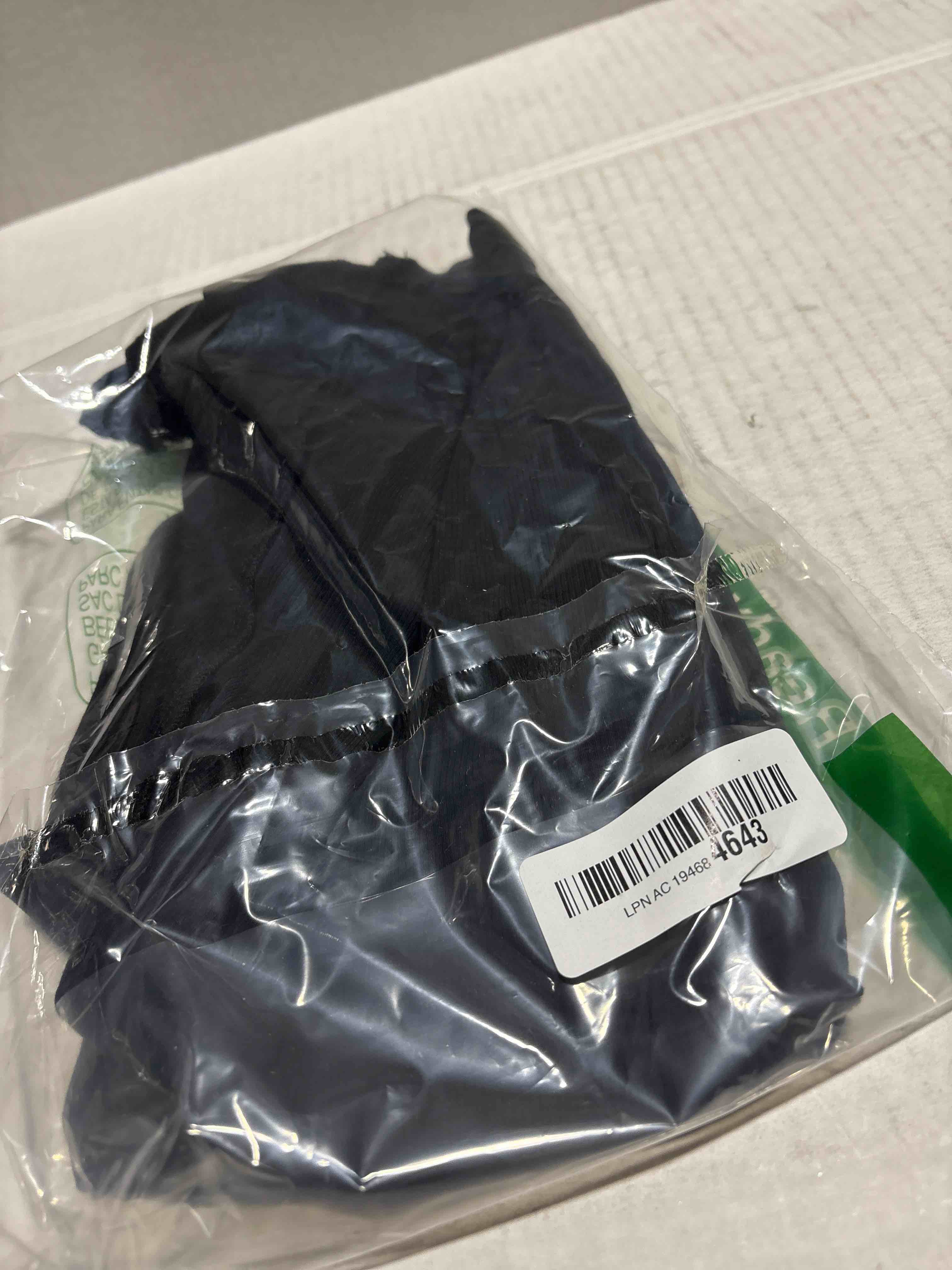 Condition photo showing New/Like New for Womens Lace Trim Ribbed Tank Tops Scoop Neck Fitted Sleeveless Shirts Cute Going Out Camisole Solid Color and Striped Black X-Large