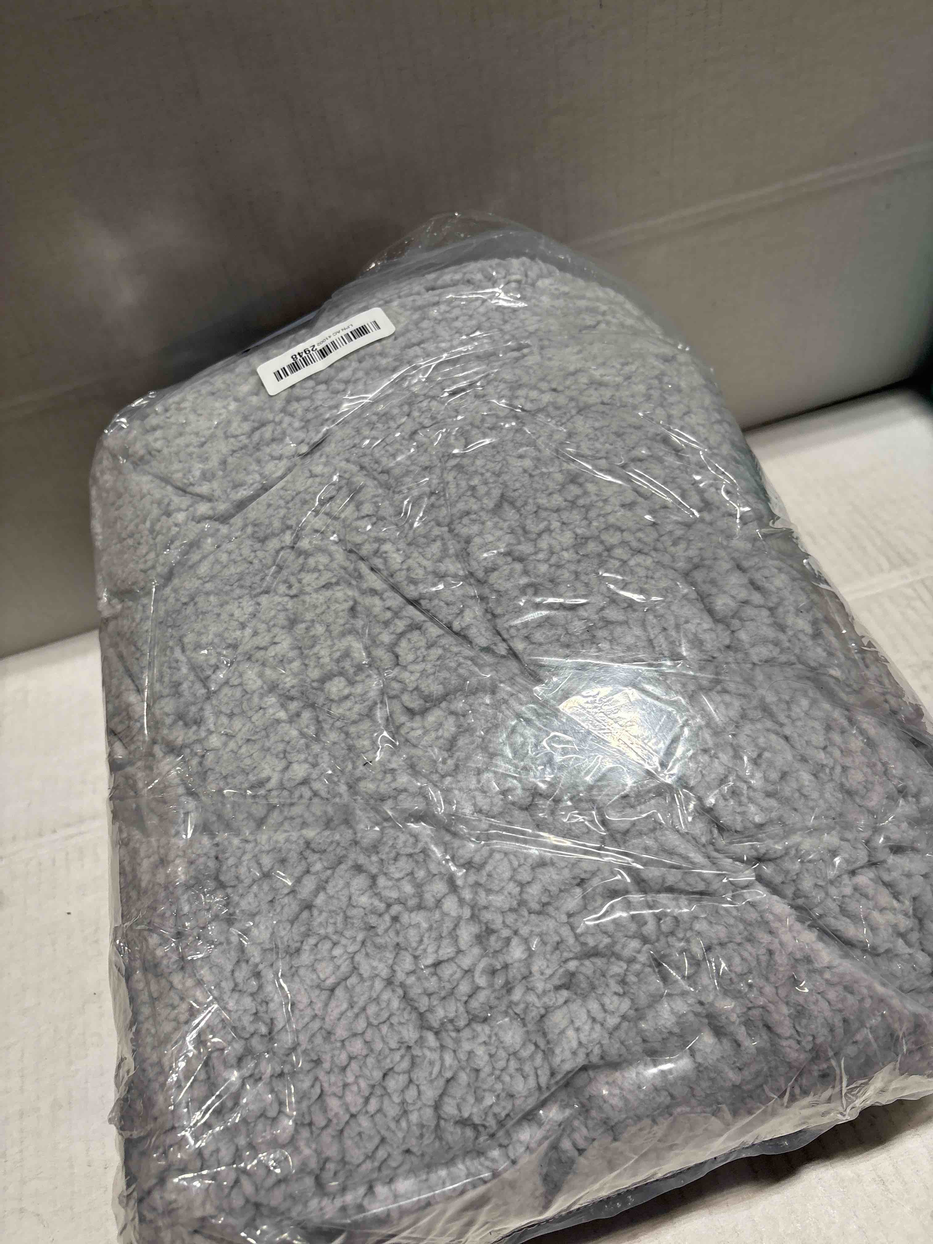 Condition photo showing New/Like New for Westinghouse Electric Blanket Throw Size, Soft Plush Sherpa Heated Blanket with 6 Heating Levels & 2-10 Hours Auto-Off, Machine Washable, 50x60 inches, Grey Grey Throw Size 50"*60"