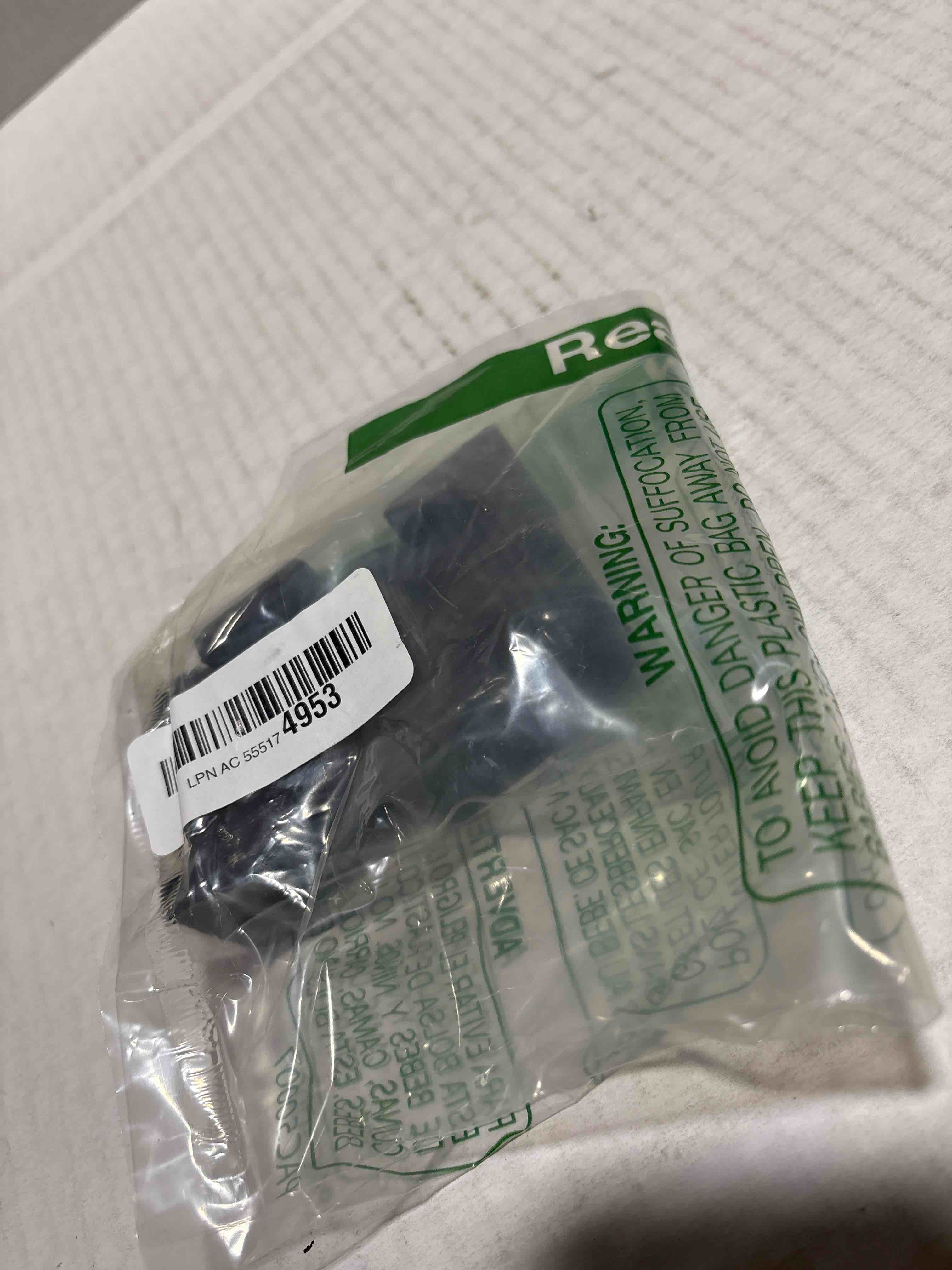 Condition photo showing New/Like New for 4 PCS Caster Sleeve Black Plastic Stem Socket Inserts for Chair and Table Caster Rod (28 × 28 × 50 mm)