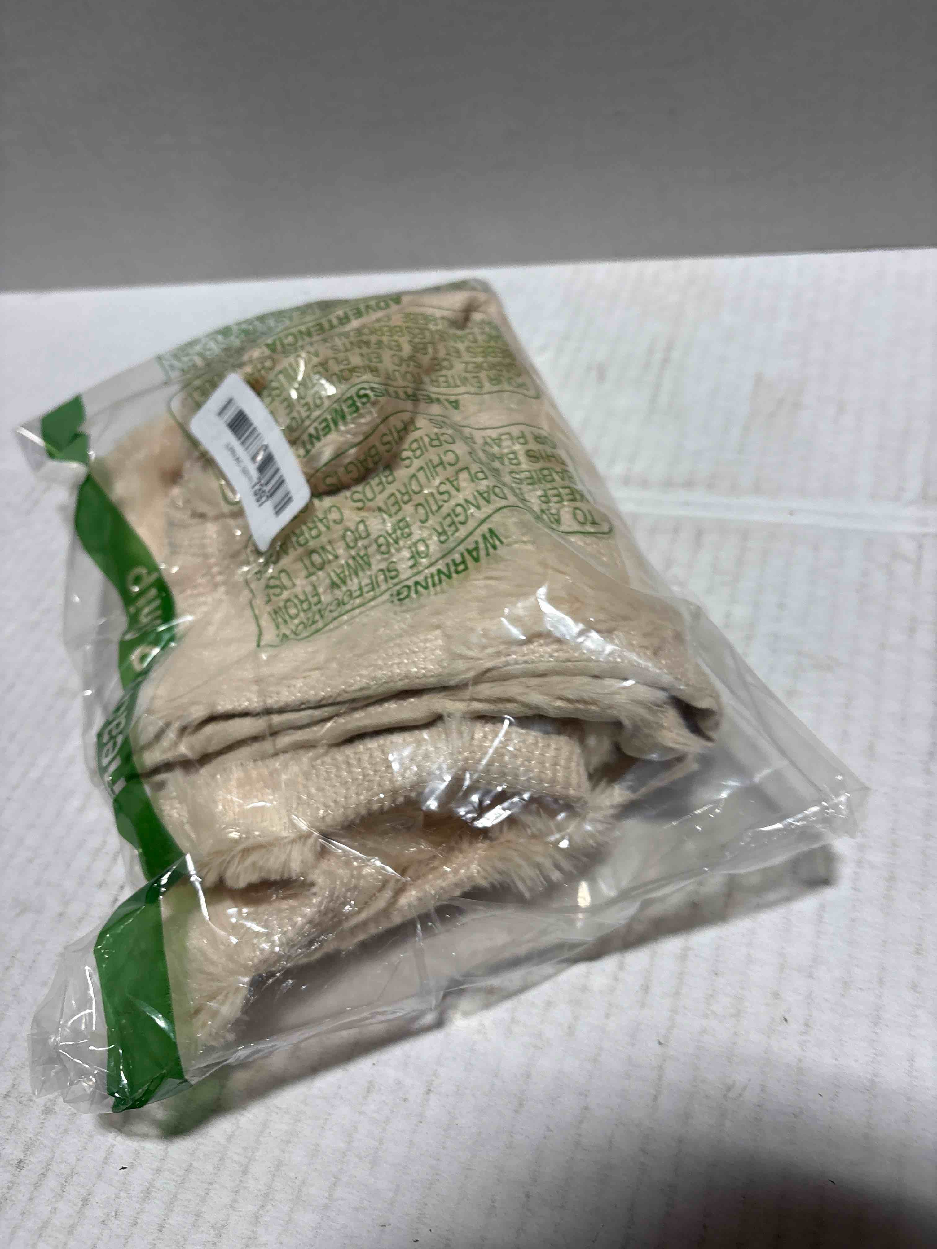 Condition photo showing New/Like New for DFXSZ Christmas Tree Pillow Covers 18x18 inch Set of 2 Christmas Decoration Beige Soft Plush Faux Fur Jacquard Throw Pillows for Bedroom Sofa Holiday Festivals Winter Home Decor PTK006C18 18" x 18" (Pack of 2) Beige