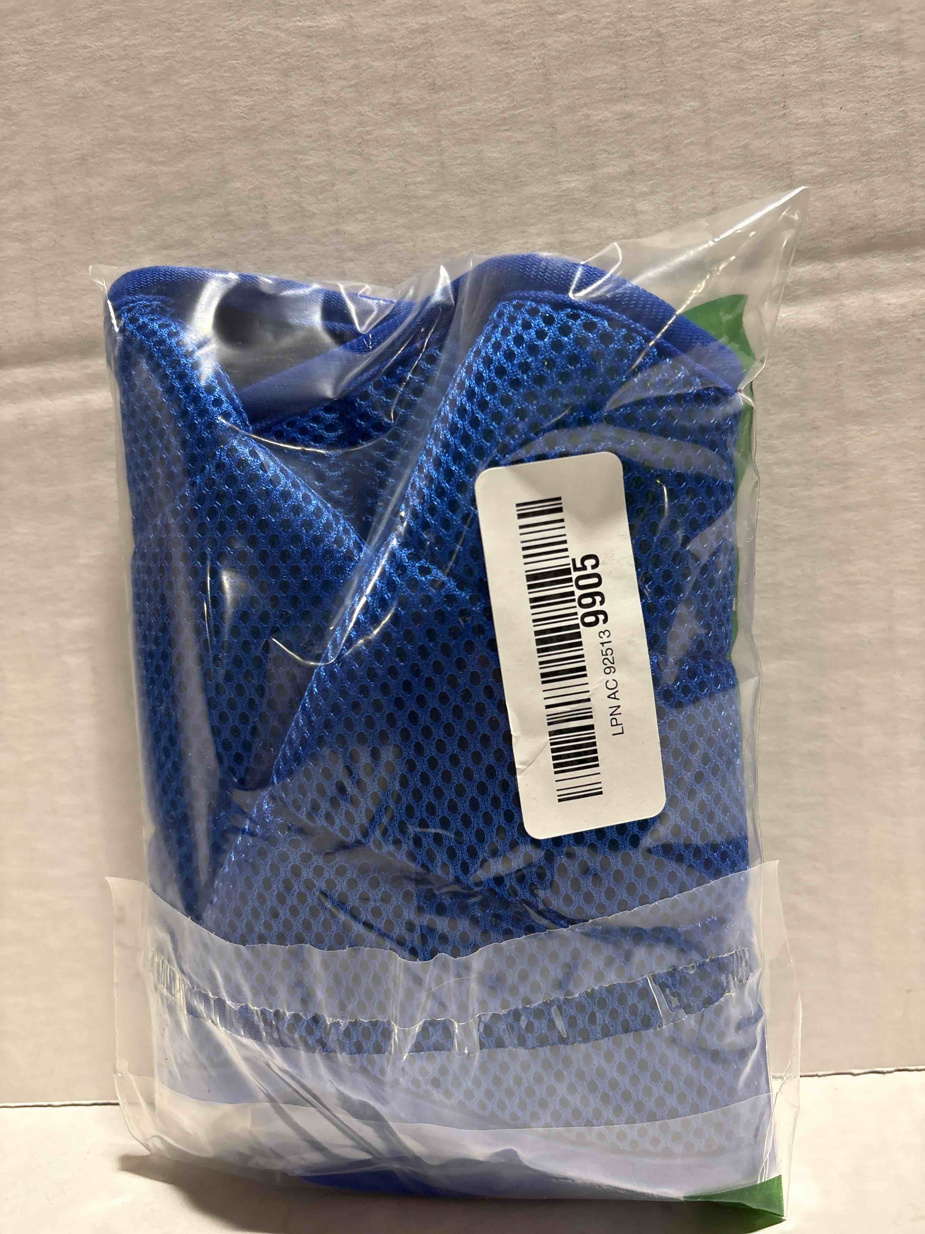 Condition photo showing New/Like New for Soft Dog Cone Collar Alternative, Comfortable Cones for Medium Large Dogs to Stop Licking After Surgery, Comfy Elizabethan Collars, Neuter Recovery Ecollars of Shame Alternatives L (Fit 20-49 lb Dog) Green-Blue