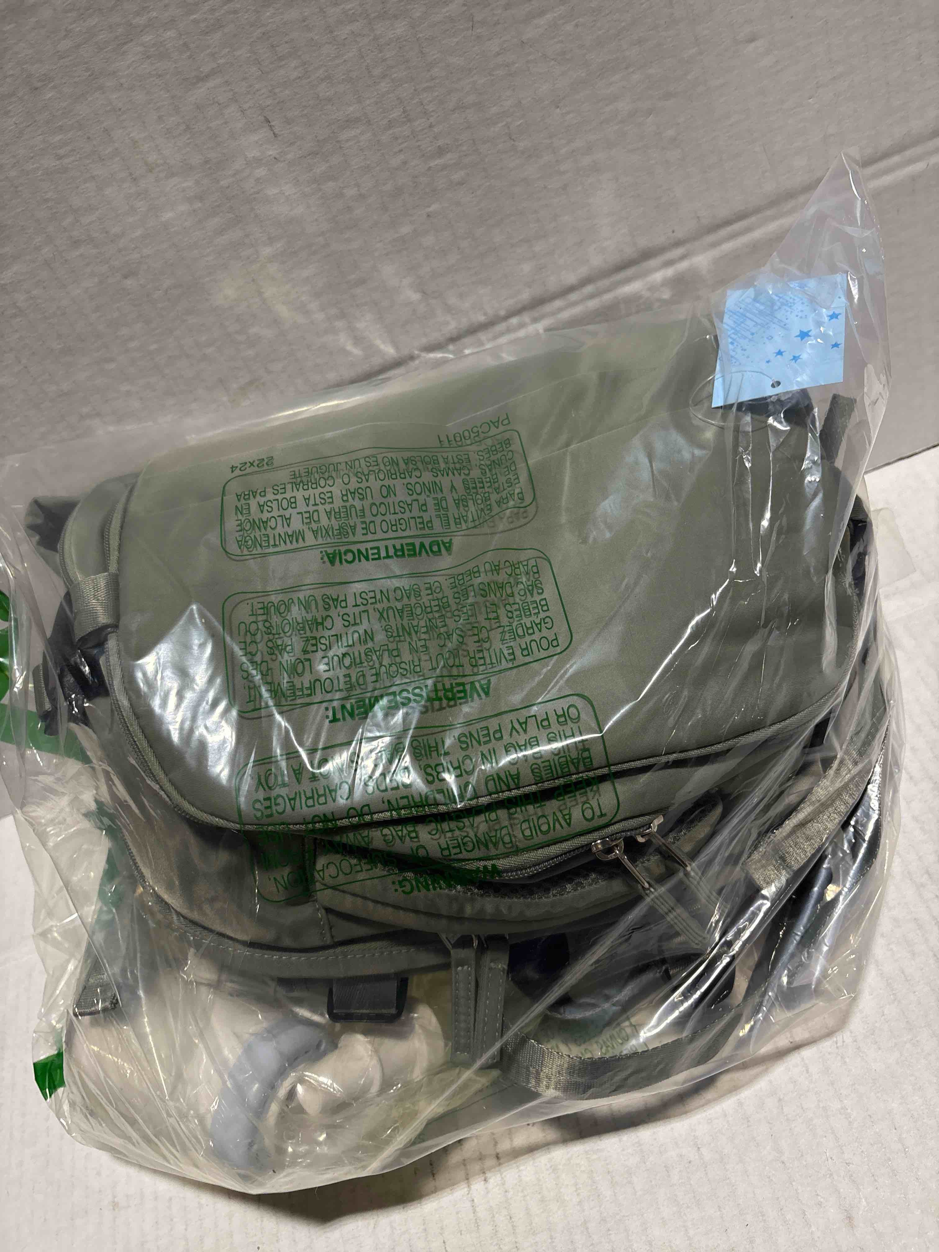 Condition photo showing New/Like New for coowoz Vacuum Backpack Travel with Pump,Travel Backpack with Vacuum System Women Men,Carry On Backpack,Hiking Backpack Waterproof Outdoor Sports Rucksack Casual Daypack,30L(Vacuum pump),Olive Green 30L(Vacuum pump) Olive Green
