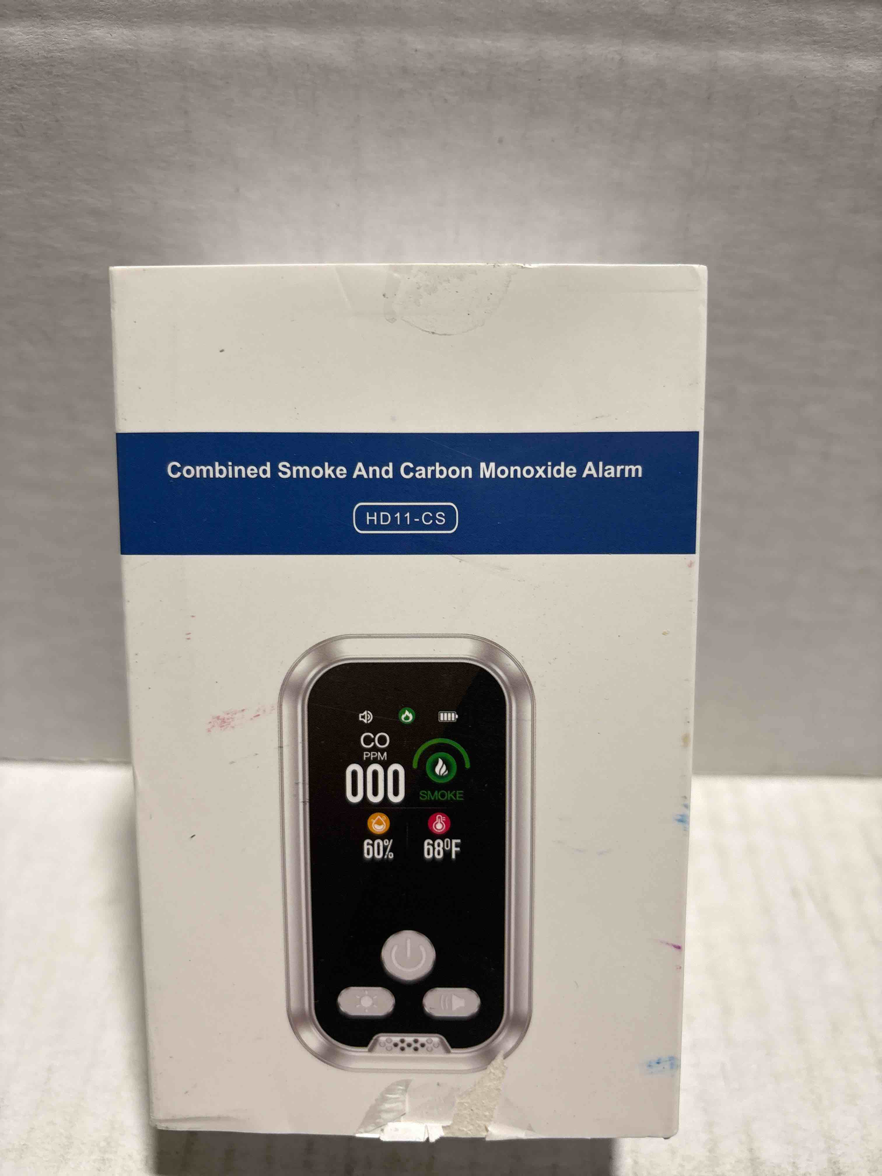 Condition photo showing New/Like New for 4in1 Plug in Smoke & Carbon Monoxide Detector Combination Builti-in 2000mAh Backup Battery HD Screen [Smoke CO Temp Humidity Sensor] for Home Hotel Travel (1 Pack, White) 1-PCS White [CO+SMOKE]