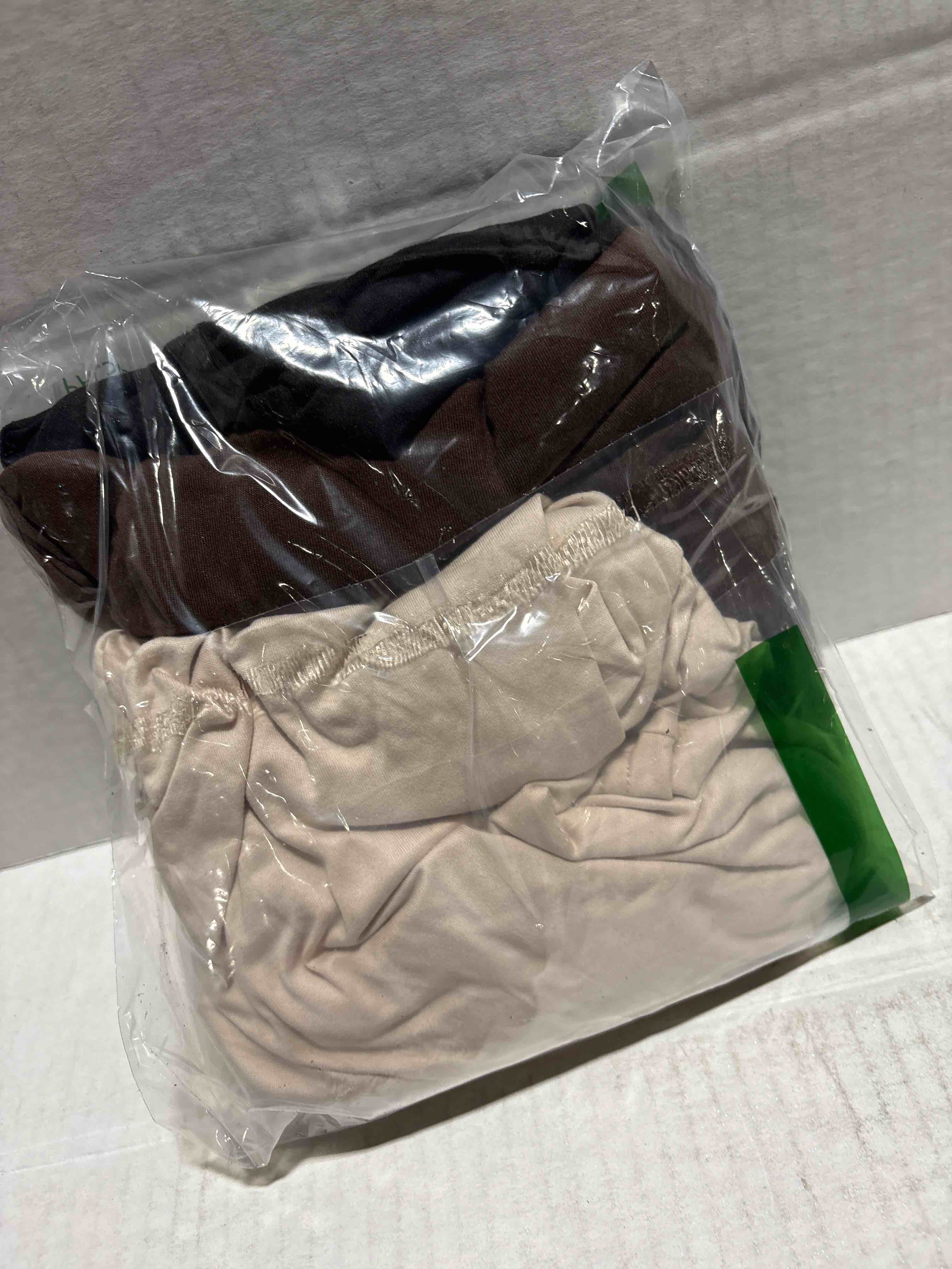 Condition photo showing New/Like New for SOLY HUX Girl's Long Sleeve T Shirts 3 Packs Crewneck Fall Tees Ruched Fitted Tee Shirt Tops 11 Years Khaki Brown Black