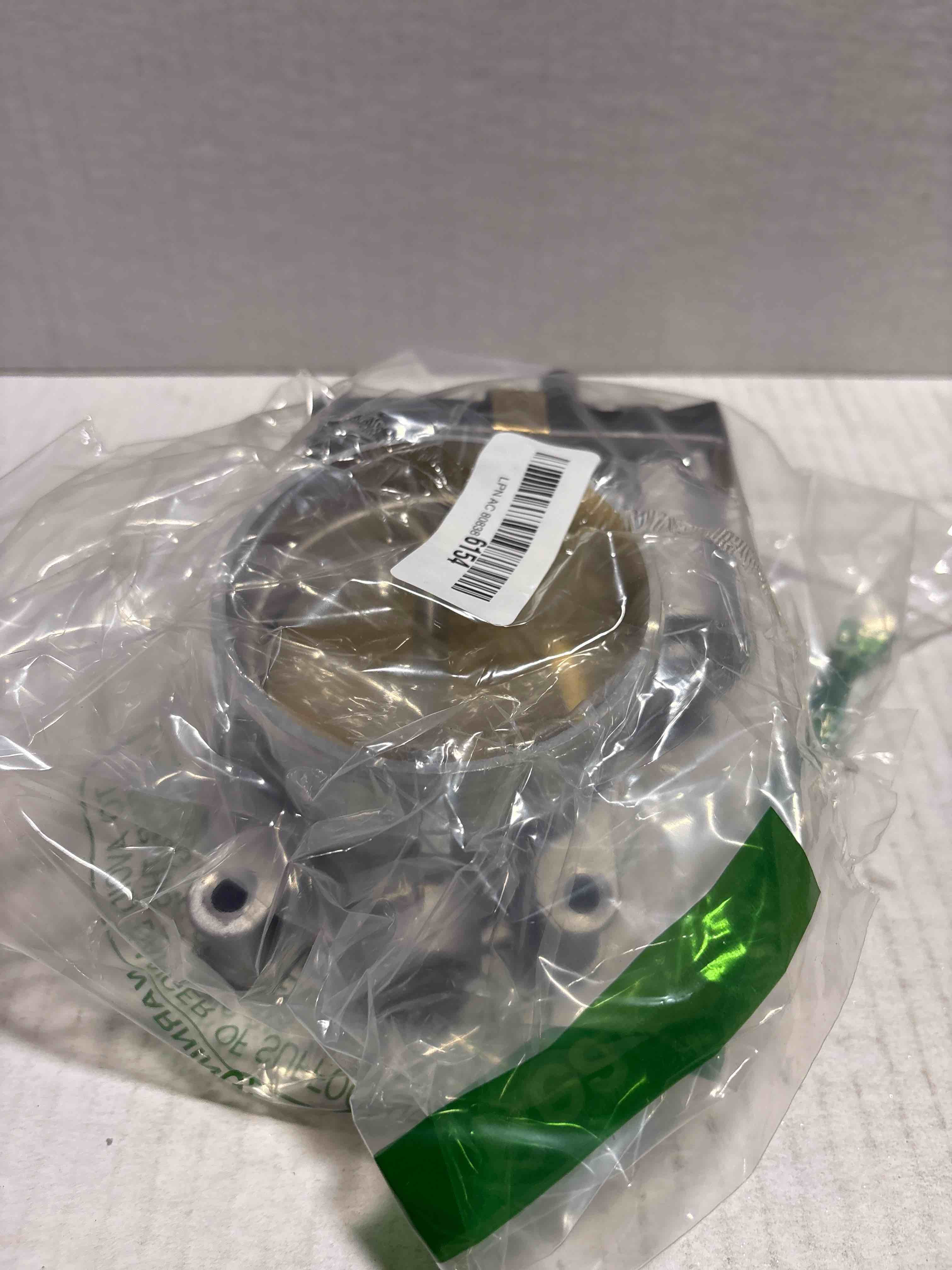 Condition photo showing New/Like New for Electronic Throttle Body S20223 for Chevy Silverado Suburban 2014-2020, for GMC Sierra 1500 2014-2020, for Yukon 2015-2020, 12617792 12678224