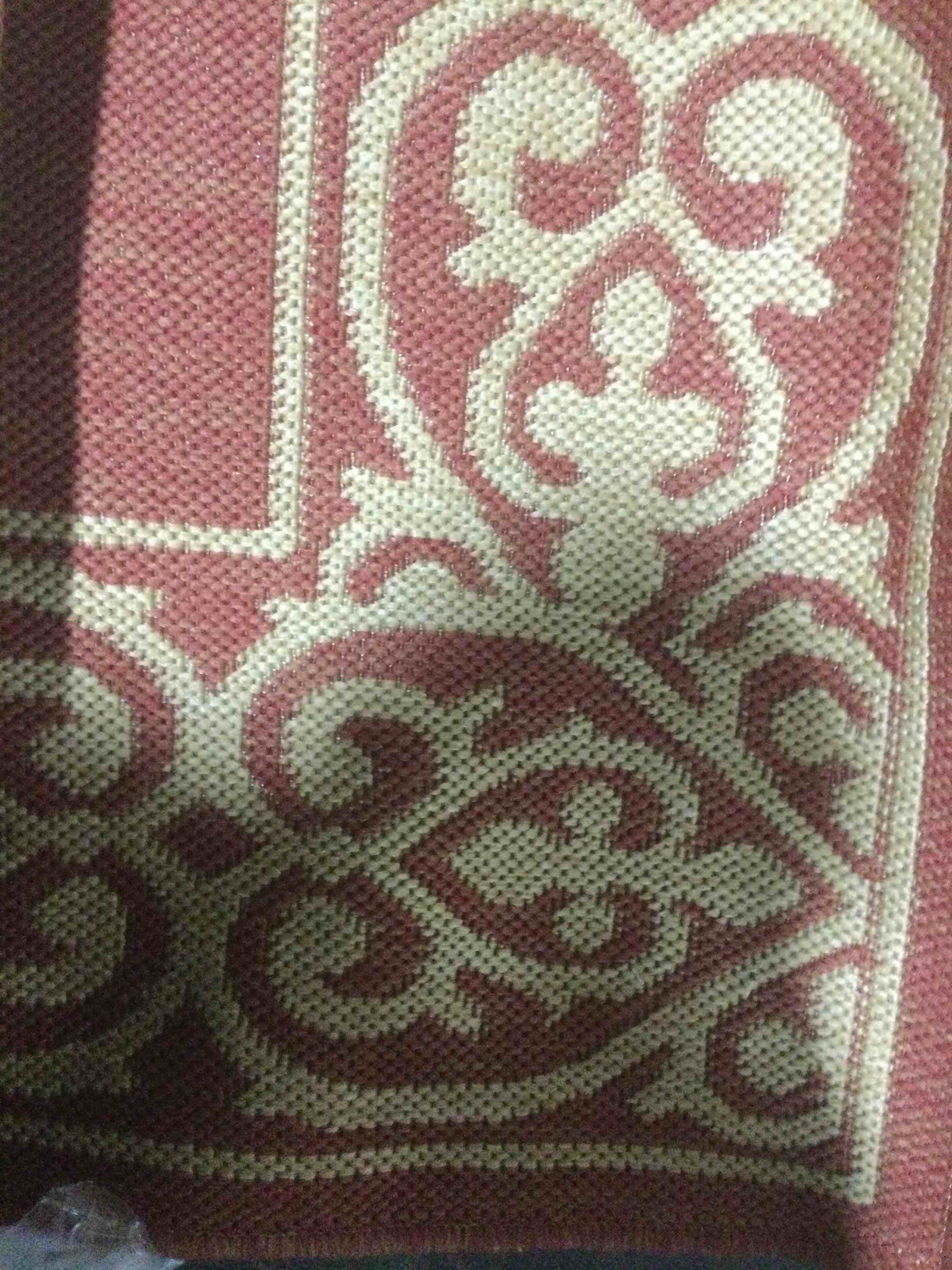 ultimate innovations 7x10 island escape  in/outdoor rug, red