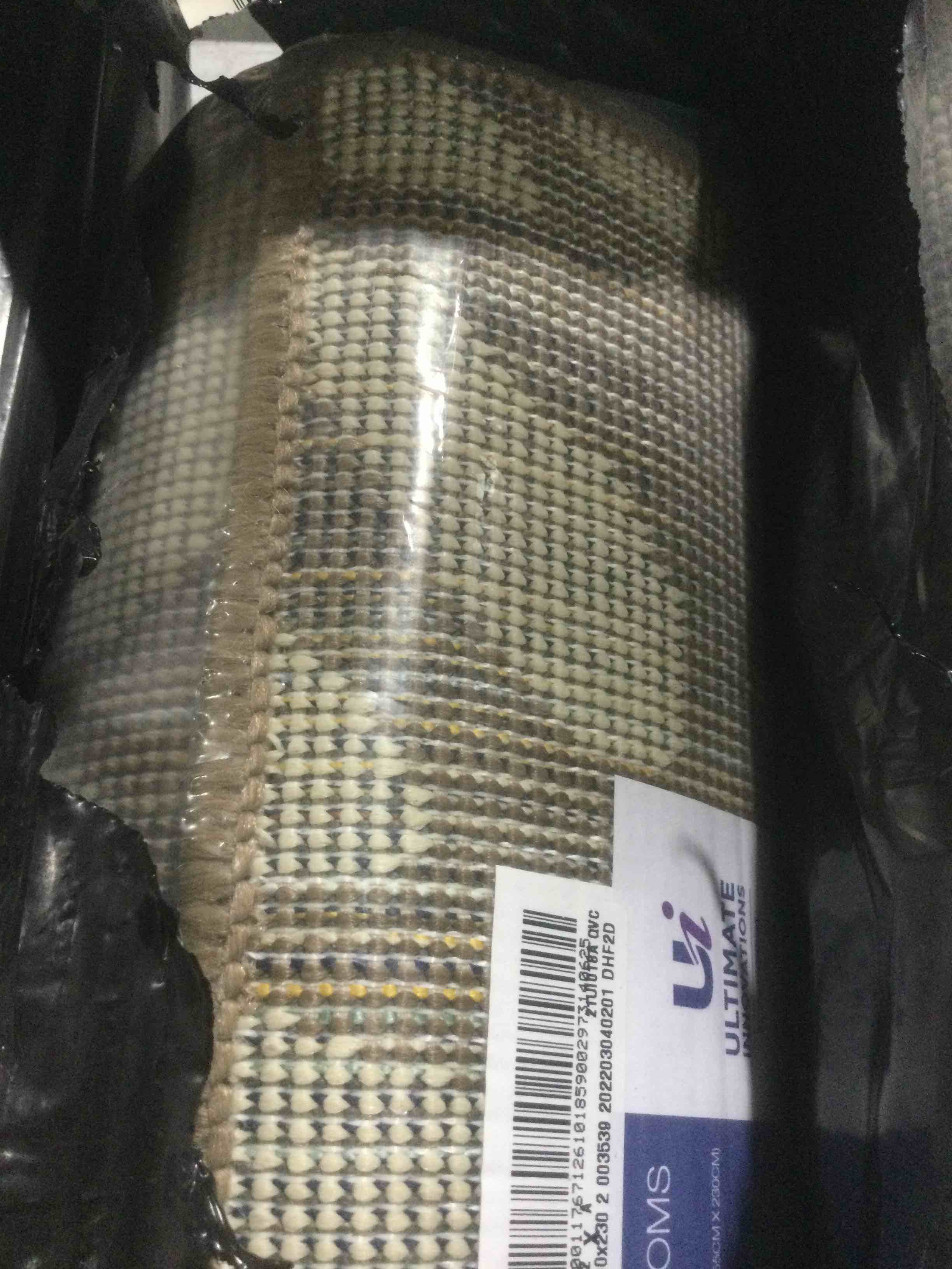 Condition photo showing New/Like New for ultimate innovations 5x7 Bella blossom in/outdoor rug, taupe 