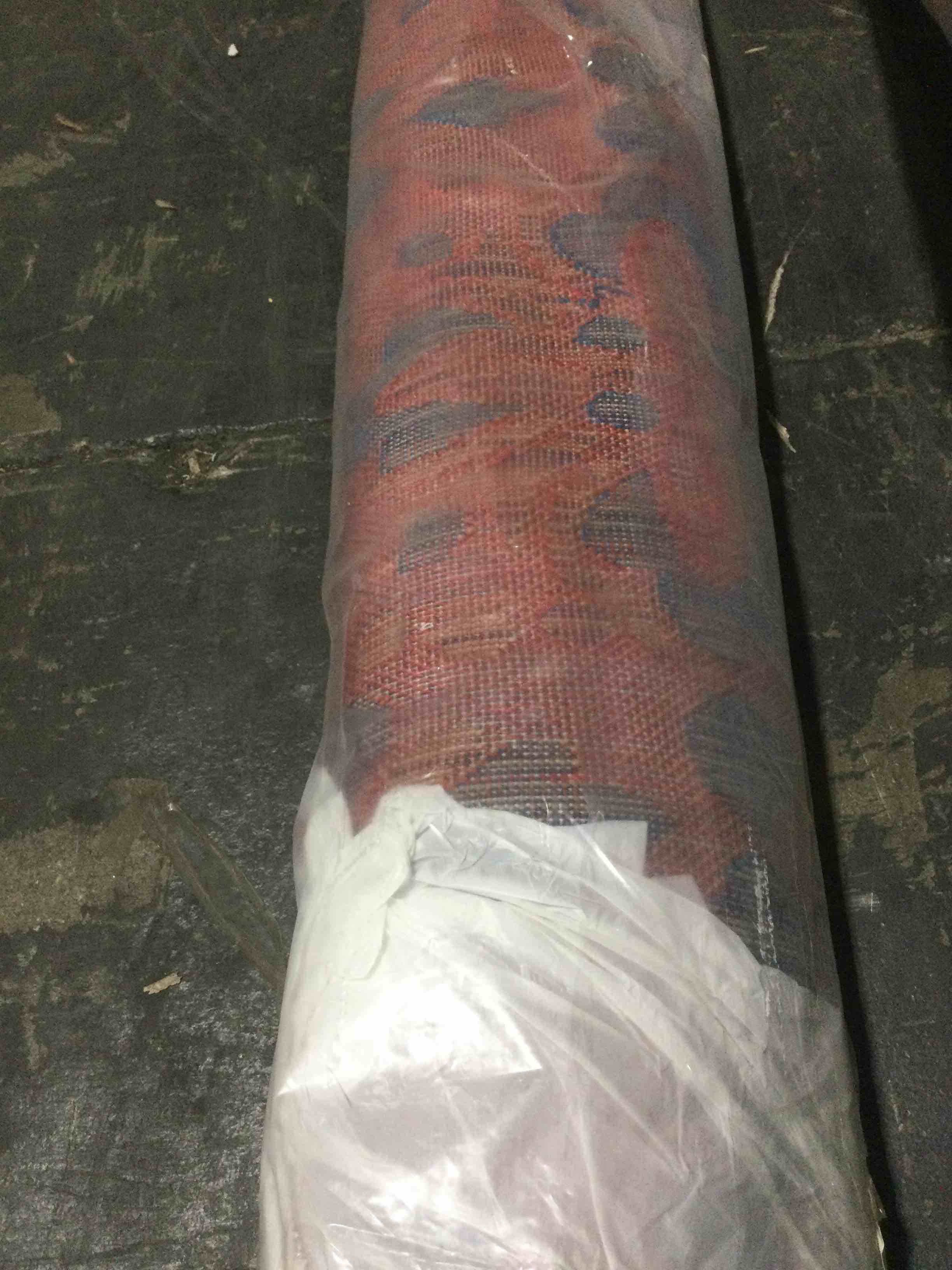 Condition photo showing New/Like New for ultimate innovations California villa 7x10 in/outdoor rug, pink/blue 