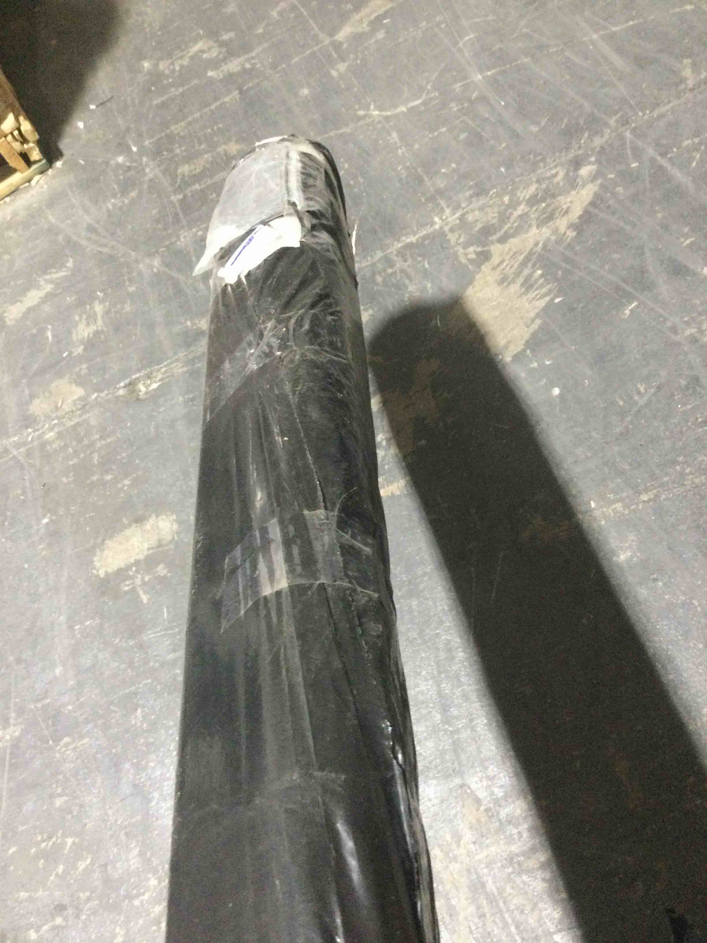 Condition photo showing New/Like New for ultimate innovations island escape 7x10 in/outdoor rug, gray