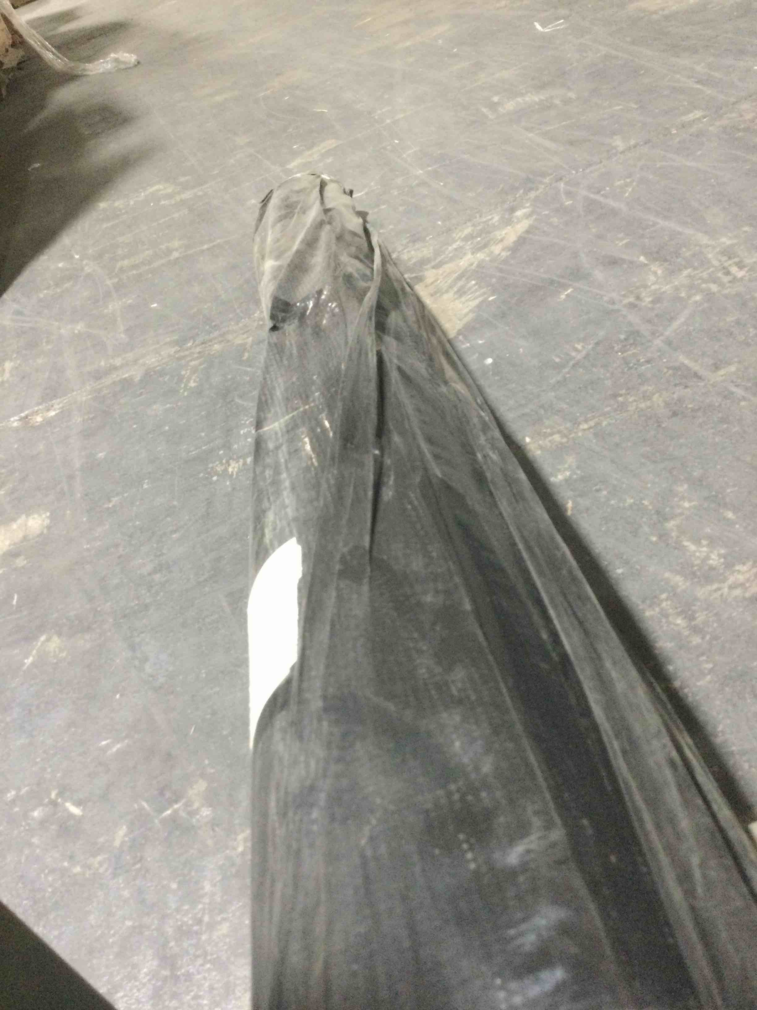 ultimate innovations island escape 94” round in/outdoor rug, ivory