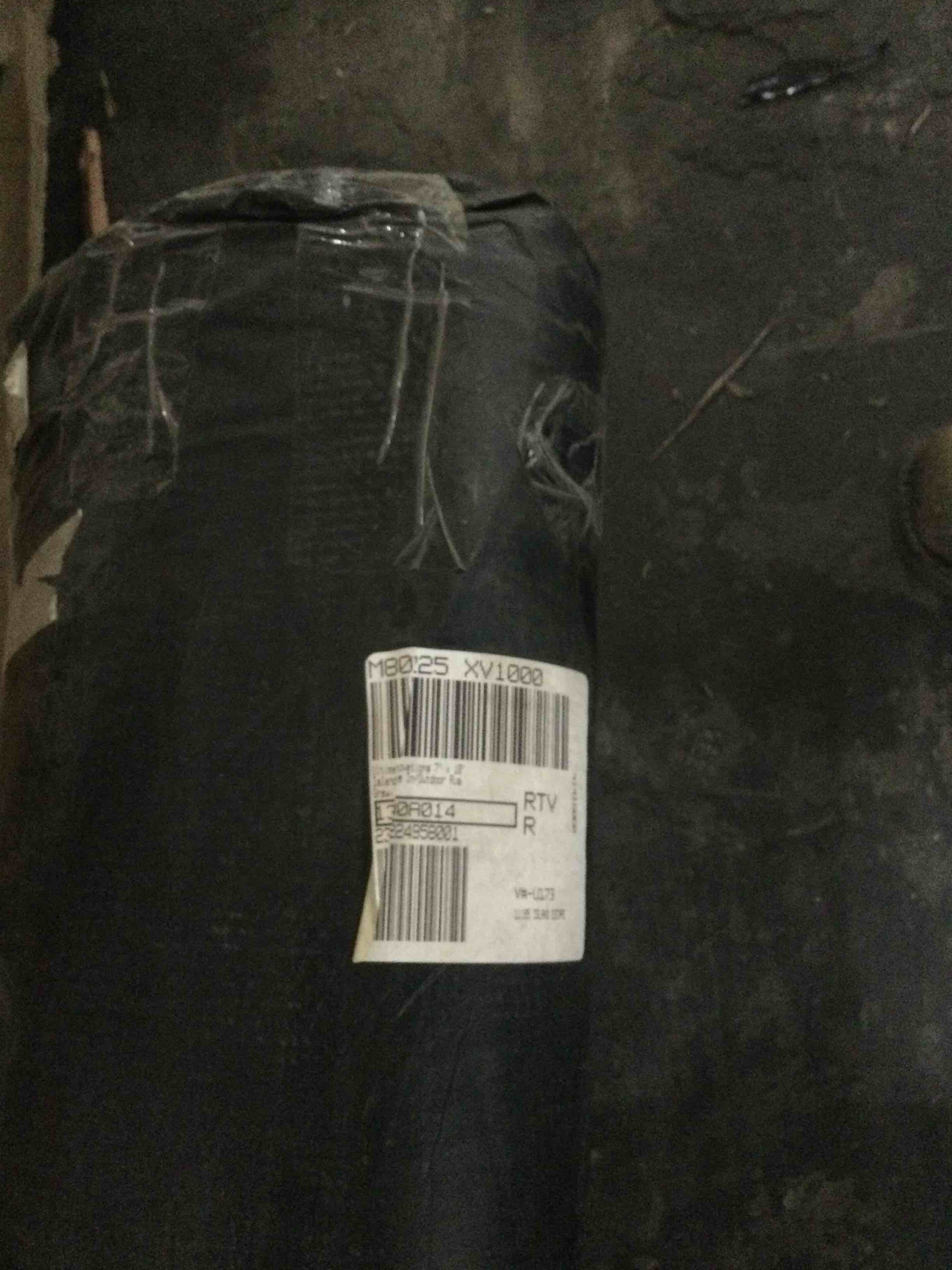 Condition photo showing New/Like New for ultimate innovations island escape 7x10 in/outdoor rug, gray