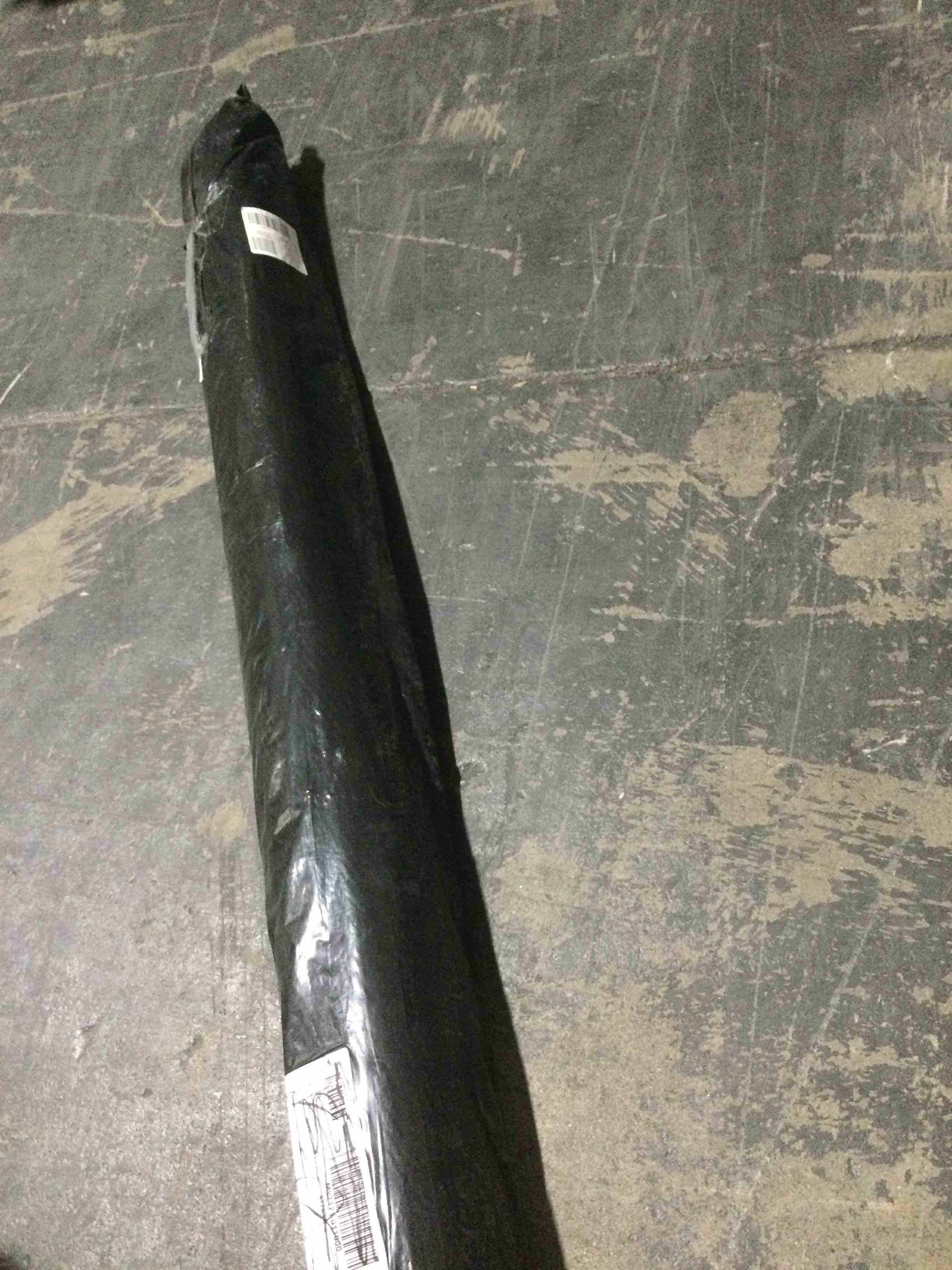 Condition photo showing item condition for Barbara king 5x8 reversible dahlia flower patio mat, blue