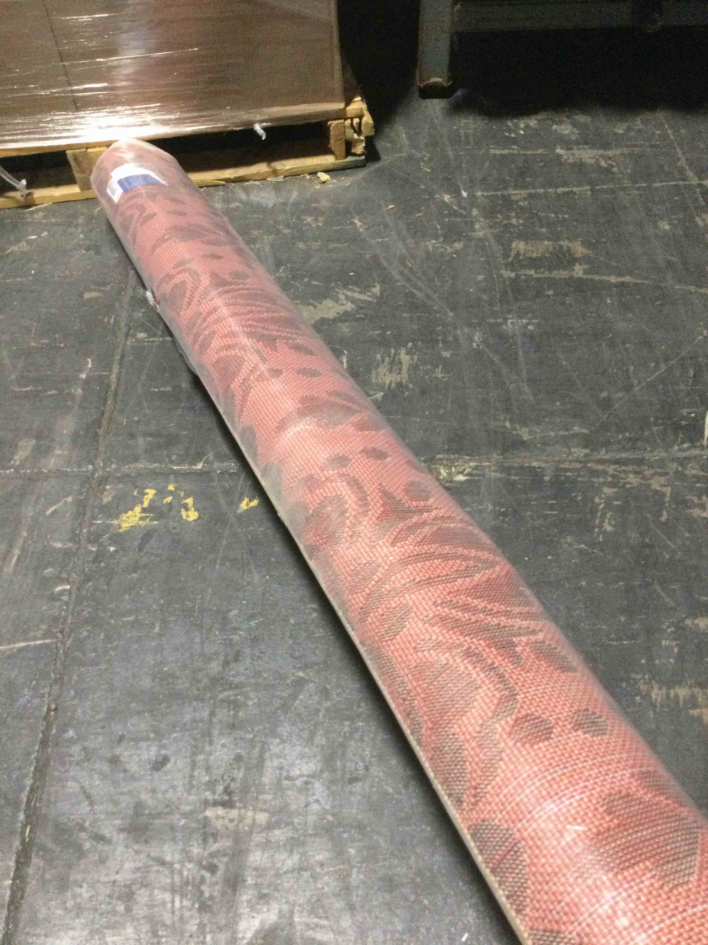 Condition photo showing New/Like New for ultimate innovations california villa 7x10 in/outdoor rug, black 