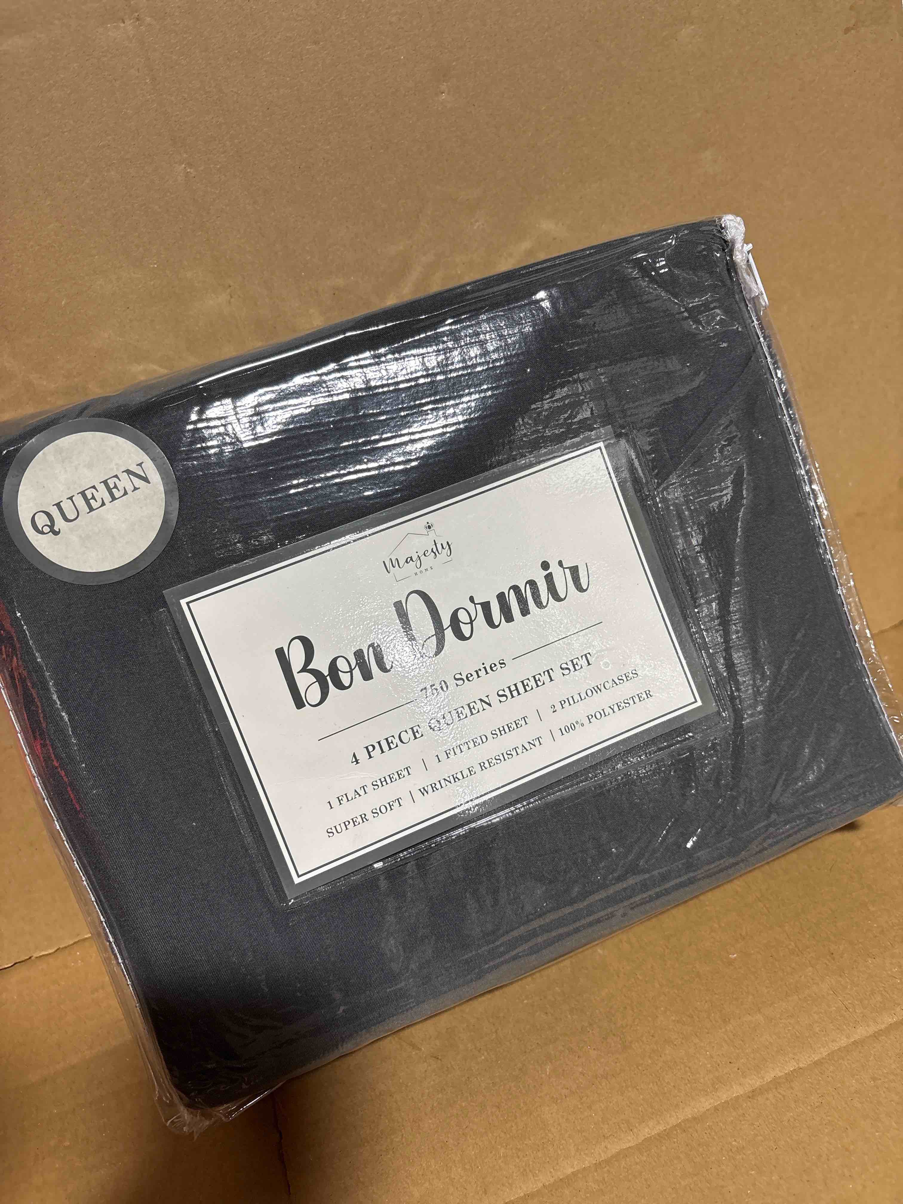 Bon Dormir 750 series 4 piece queen sheet set includes one flat sheet one fitted sheet two pillowcases