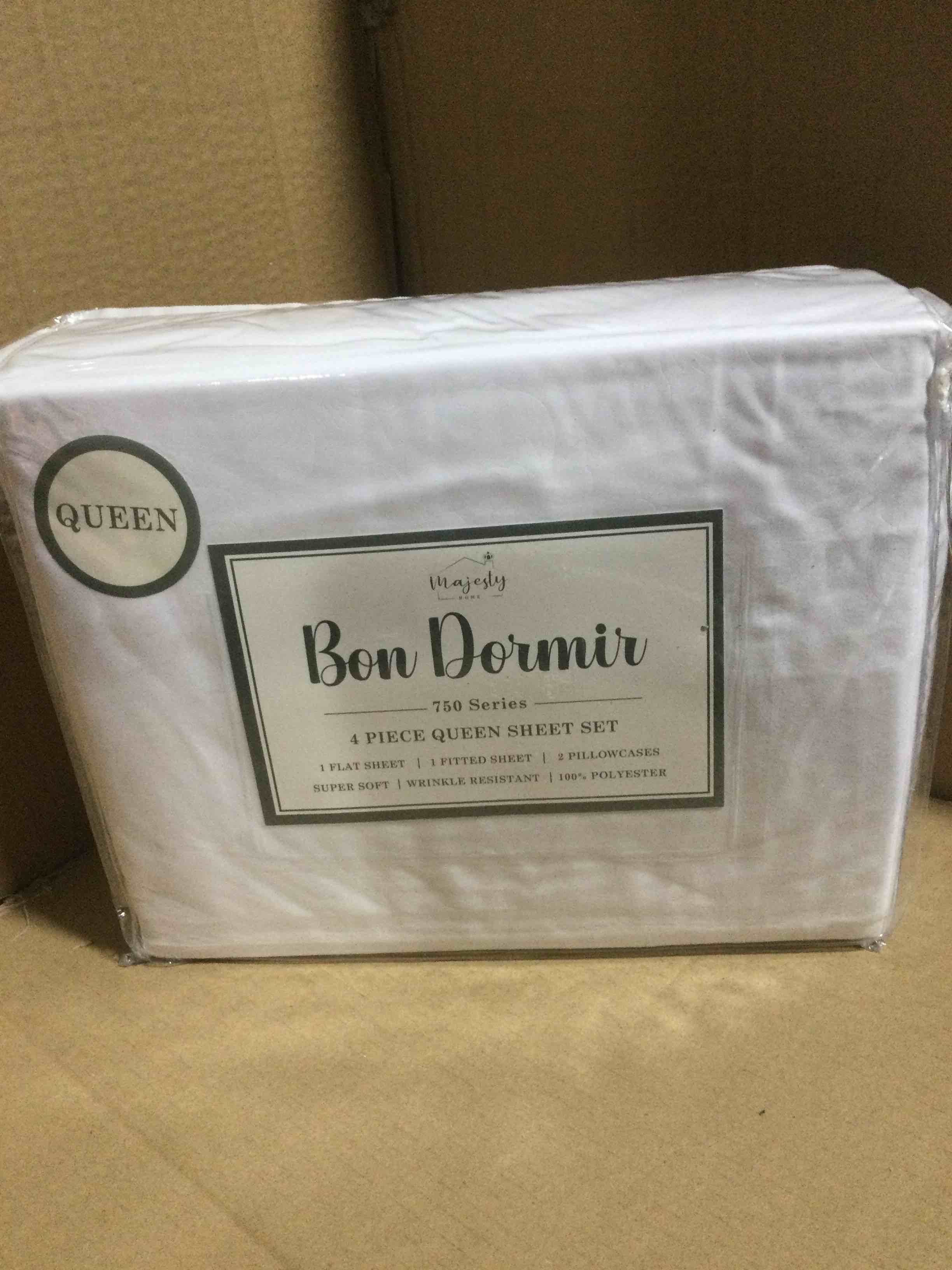 Condition photo showing New/Like New for queen Bon Dormir 750 series 4 piece queen sheet set includes one flat sheet one fitted sheet two pillowcases