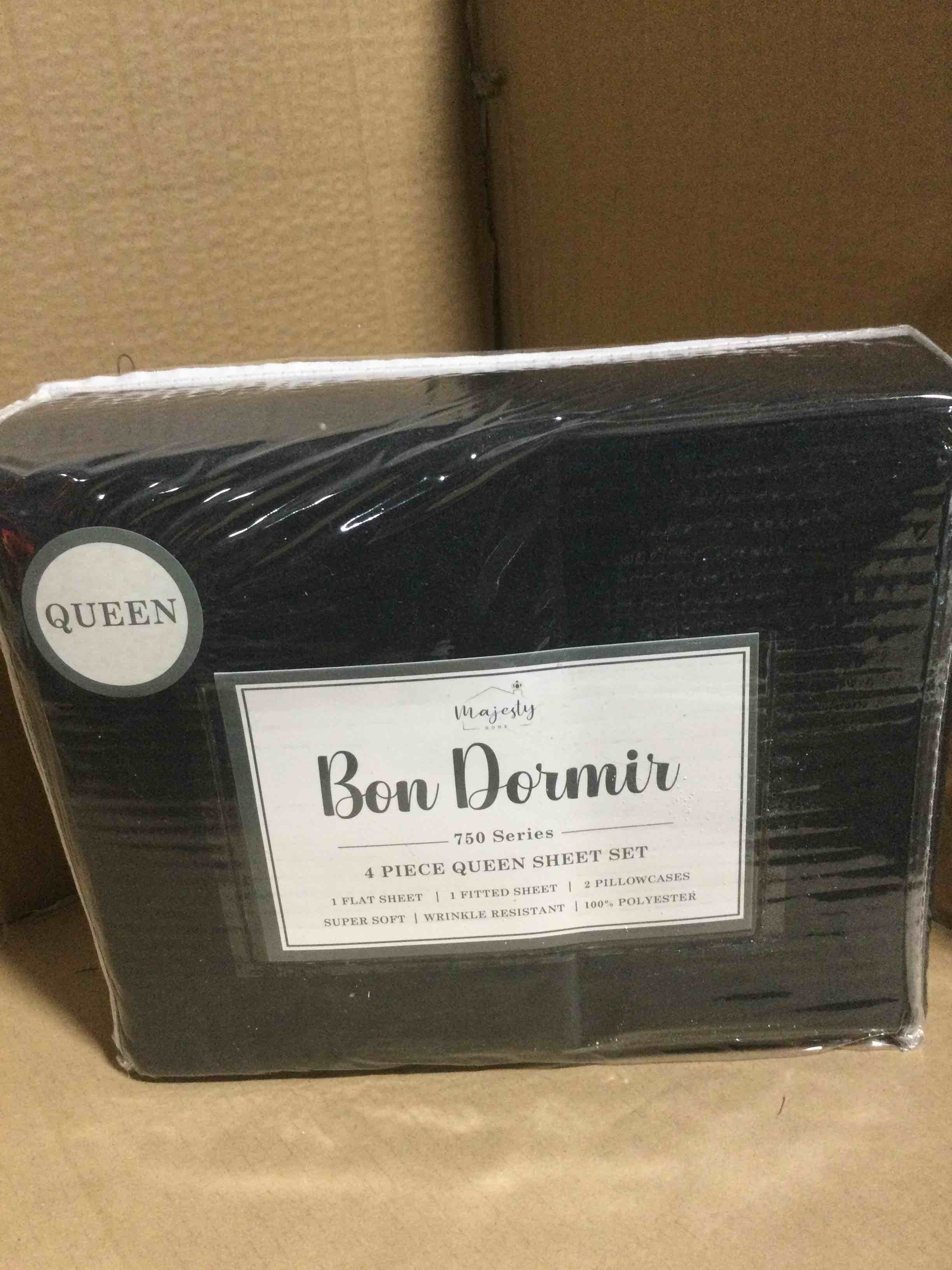 Condition photo showing New/Like New for queen bon dormir 750 series 4 piece queen sheet set includes one flat sheet one fitted sheet two pillowcases