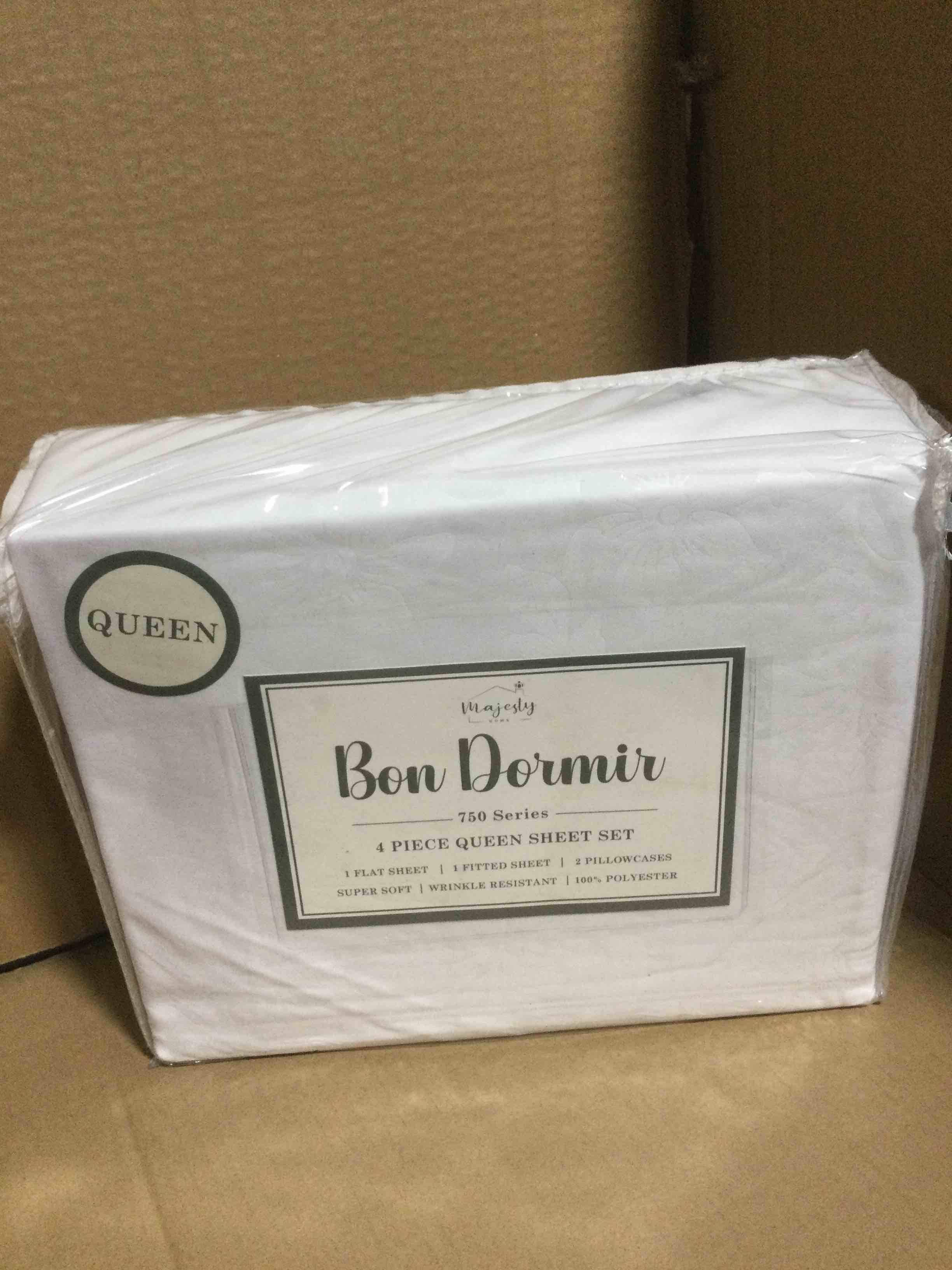 Condition photo showing New/Like New for queen Bon Dormir 750 series 4 piece queen sheet set includes one flat sheet one fitted sheet two pillowcases