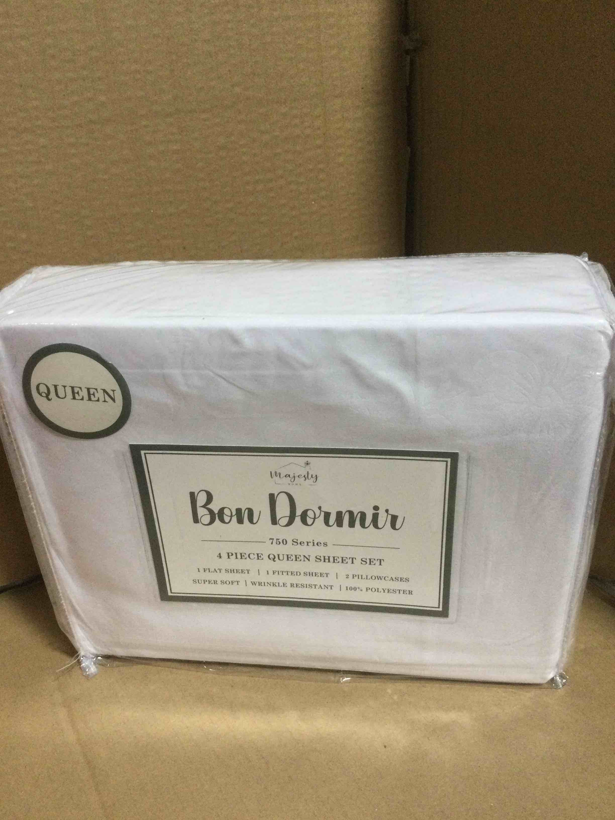 Condition photo showing New/Like New for queen Bon Dormir 750 series 4 piece queen sheet set includes one flat sheet one fitted sheet two pillowcases