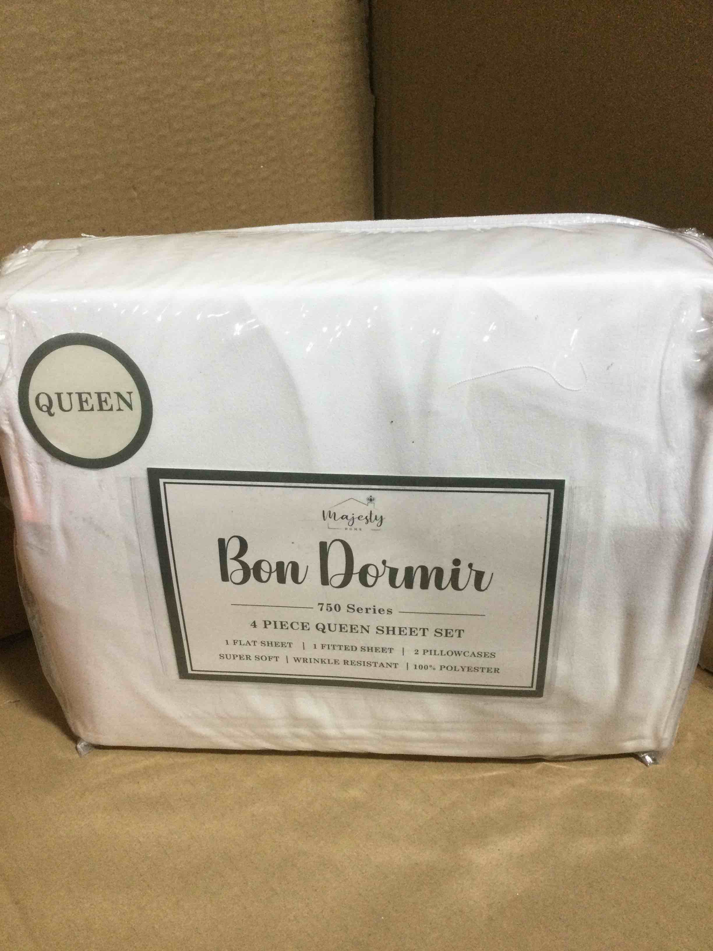 Condition photo showing New/Like New for queen Bon Dormir 750 series 4 piece queen sheet set includes one flat sheet one fitted sheet two pillowcases