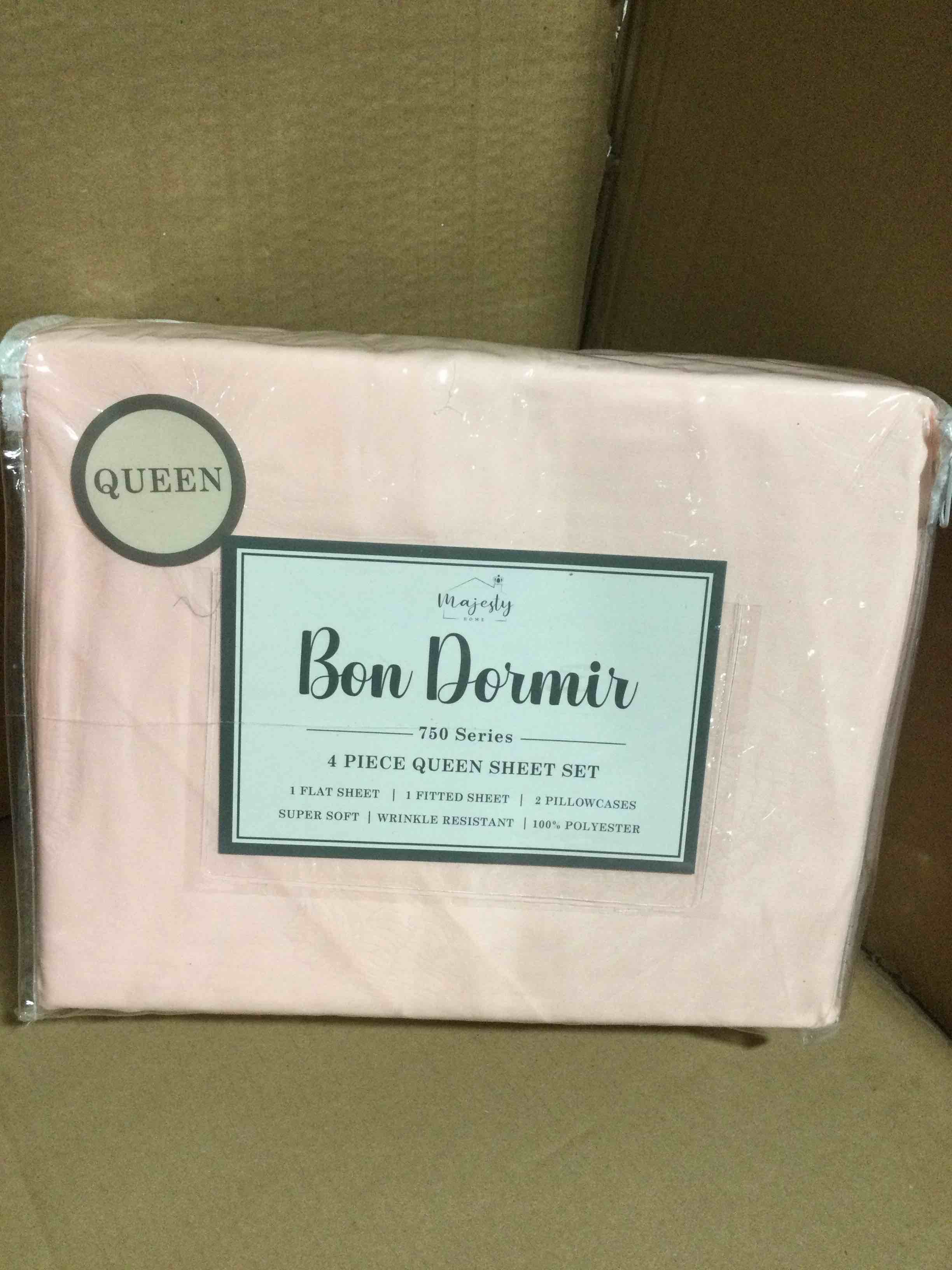Condition photo showing New/Like New for Queen Bon Dormir 750 series 4 piece queen sheet set includes one flat sheet one fitted sheet two pillowcases