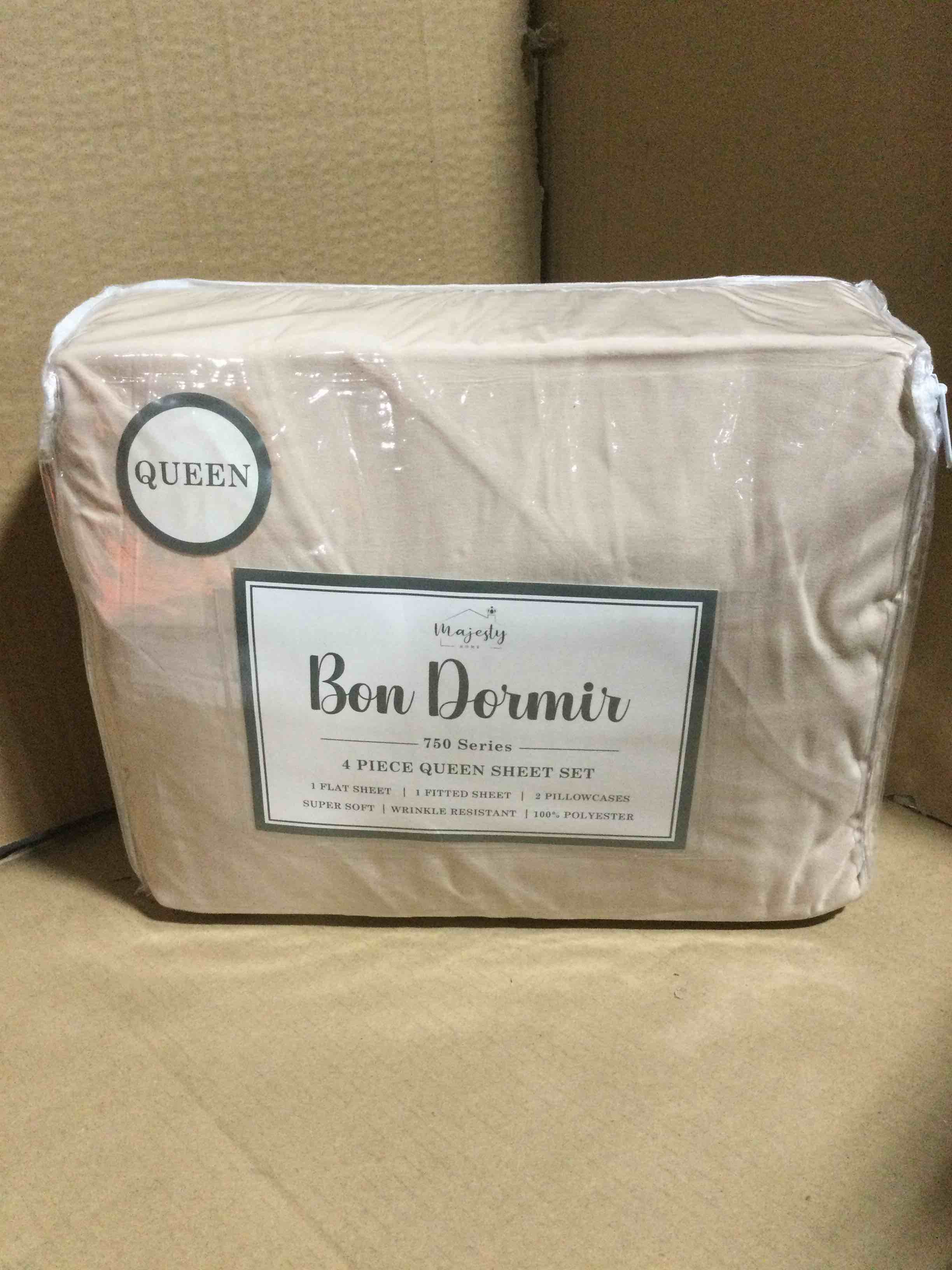 Condition photo showing New/Like New for Queen Bon Dormir 750 series 4 piece queen sheet set includes one flat sheet one fitted sheet two pillowcases