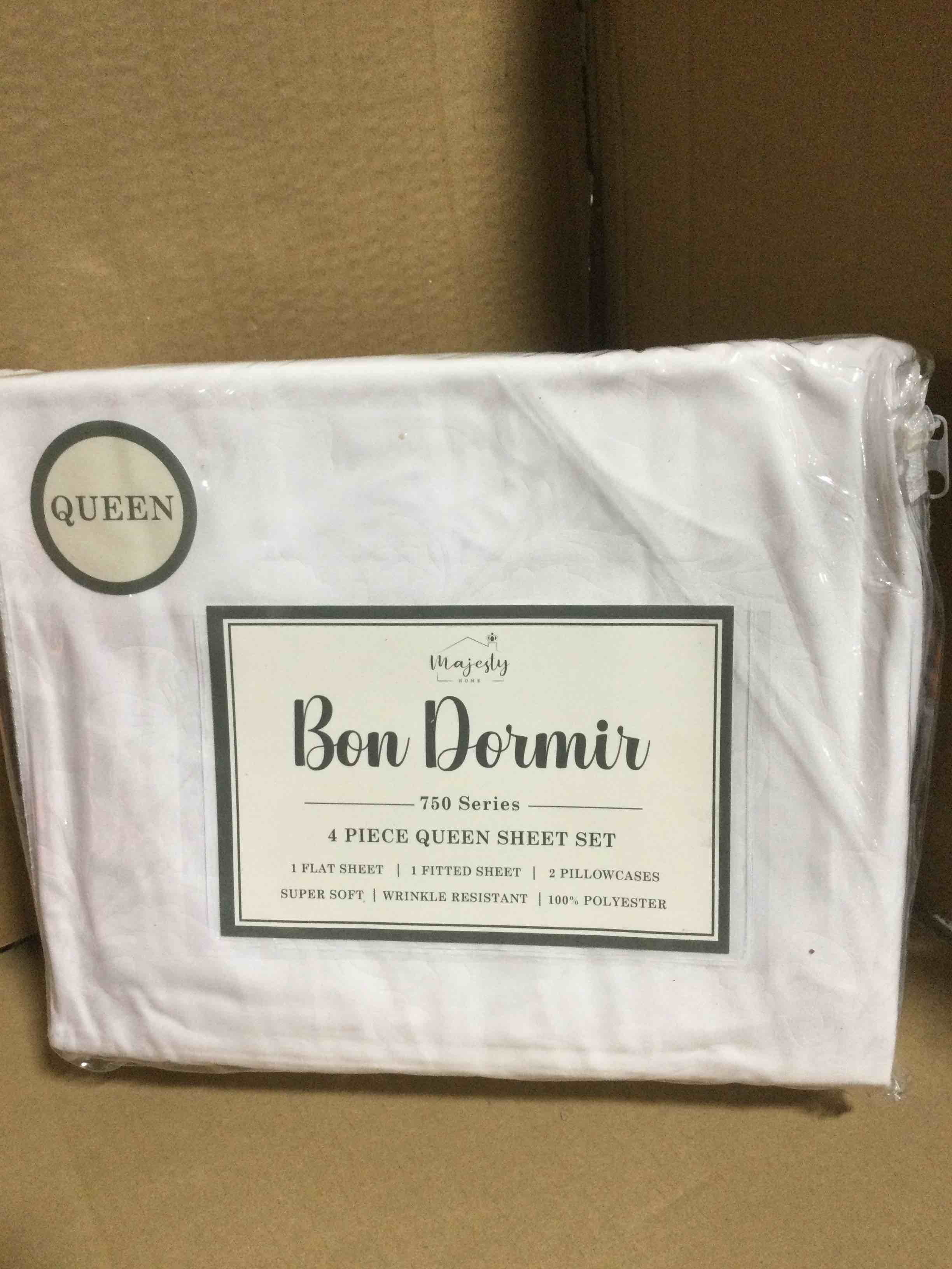Condition photo showing New/Like New for Queen Bon Dormir 750 series 4 piece queen sheet set includes one flat sheet one fitted sheet two pillowcases
