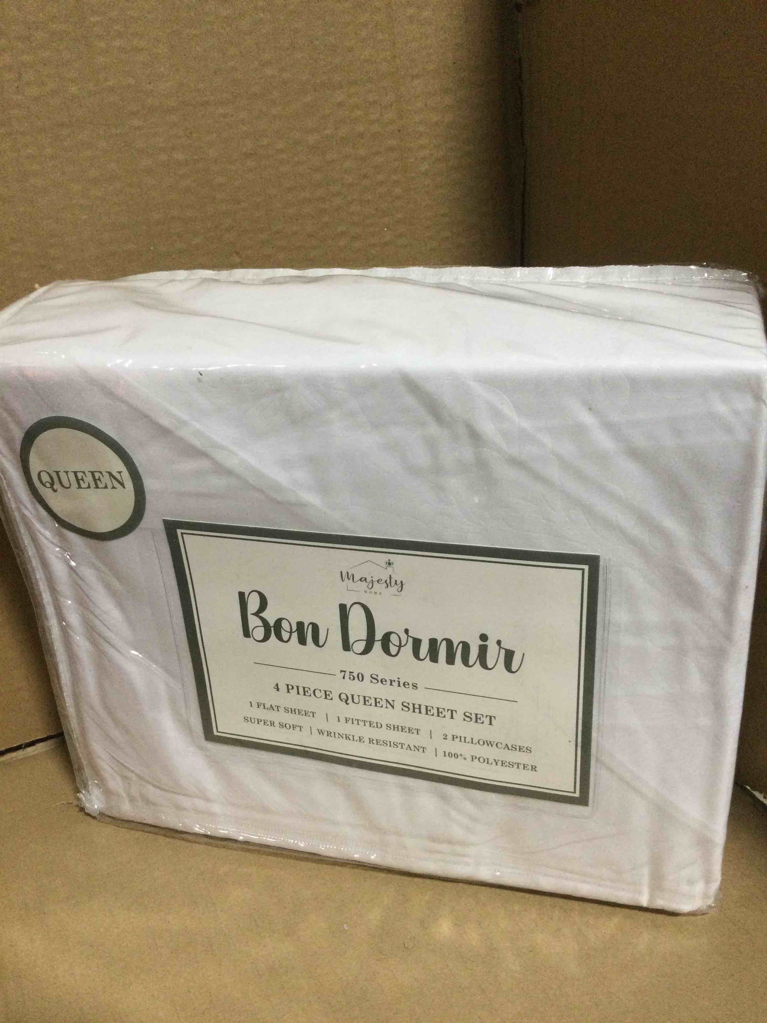 Condition photo showing New/Like New for Queen Bon Dormir 750 series 4 piece queen sheet set includes one flat sheet one fitted sheet two pillowcases