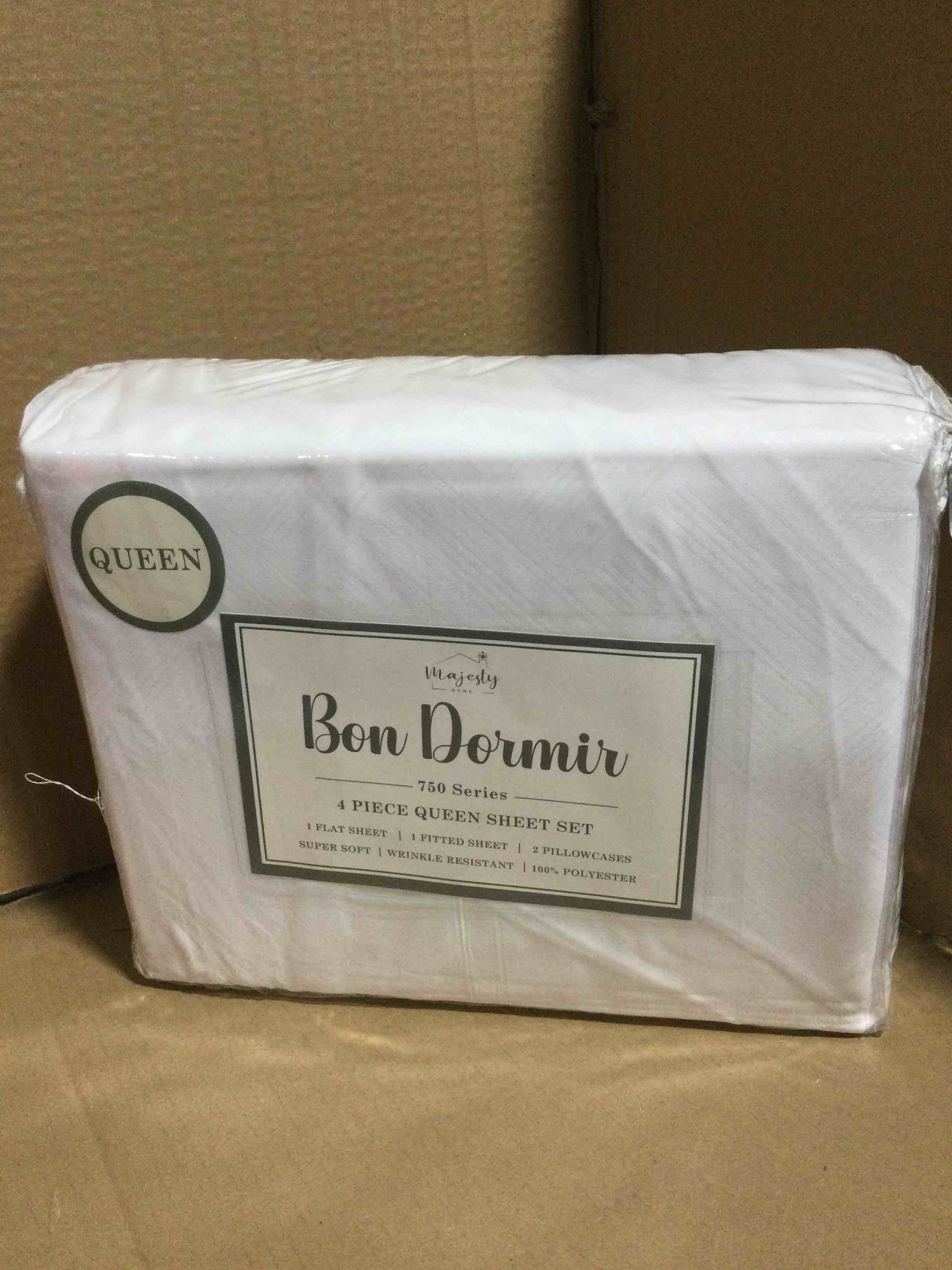 Condition photo showing New/Like New for Queen Bon Dormir 750 series 4 piece queen sheet set includes one flat sheet one fitted sheet two pillowcases