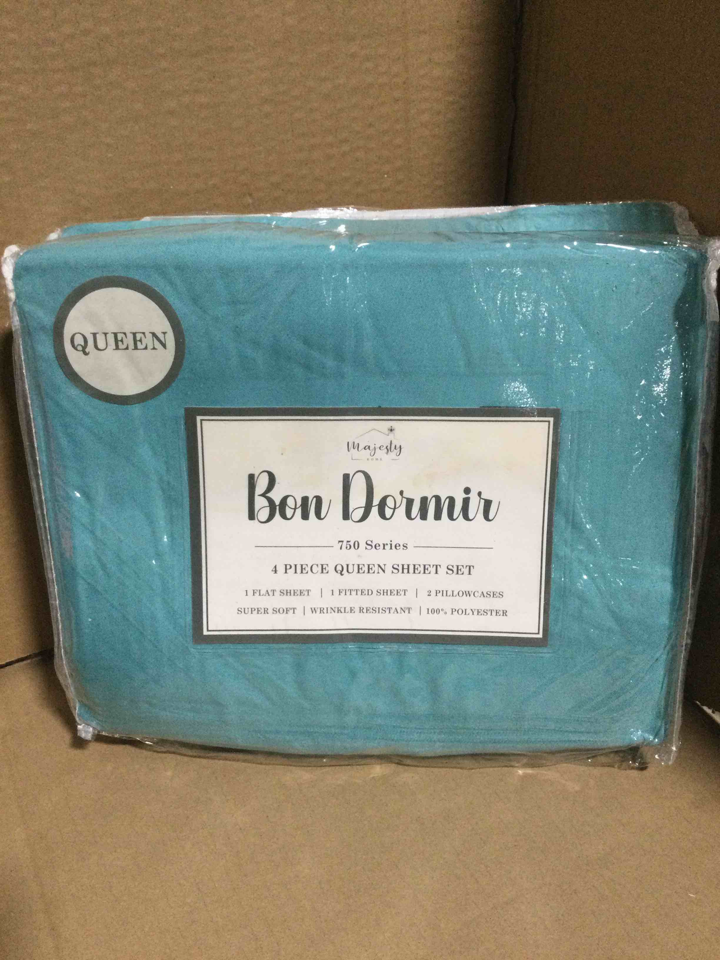 Queen Bon Dormir 750 series 4 piece queen sheet set includes one flat sheet one fitted sheet two pillowcases