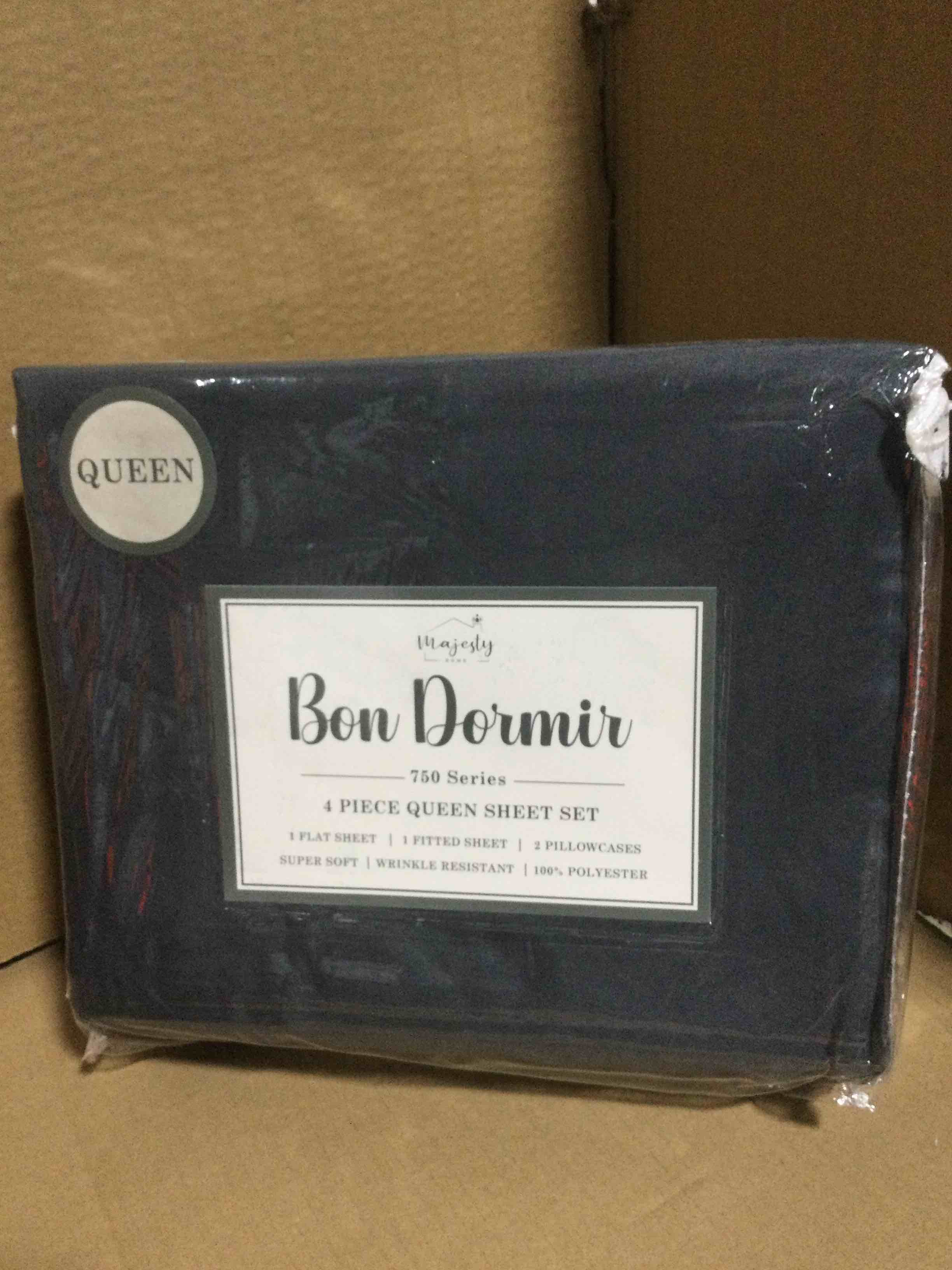 Queen Bon Dormir 750 series 4 piece queen sheet set includes one flat sheet one fitted sheet two pillowcases