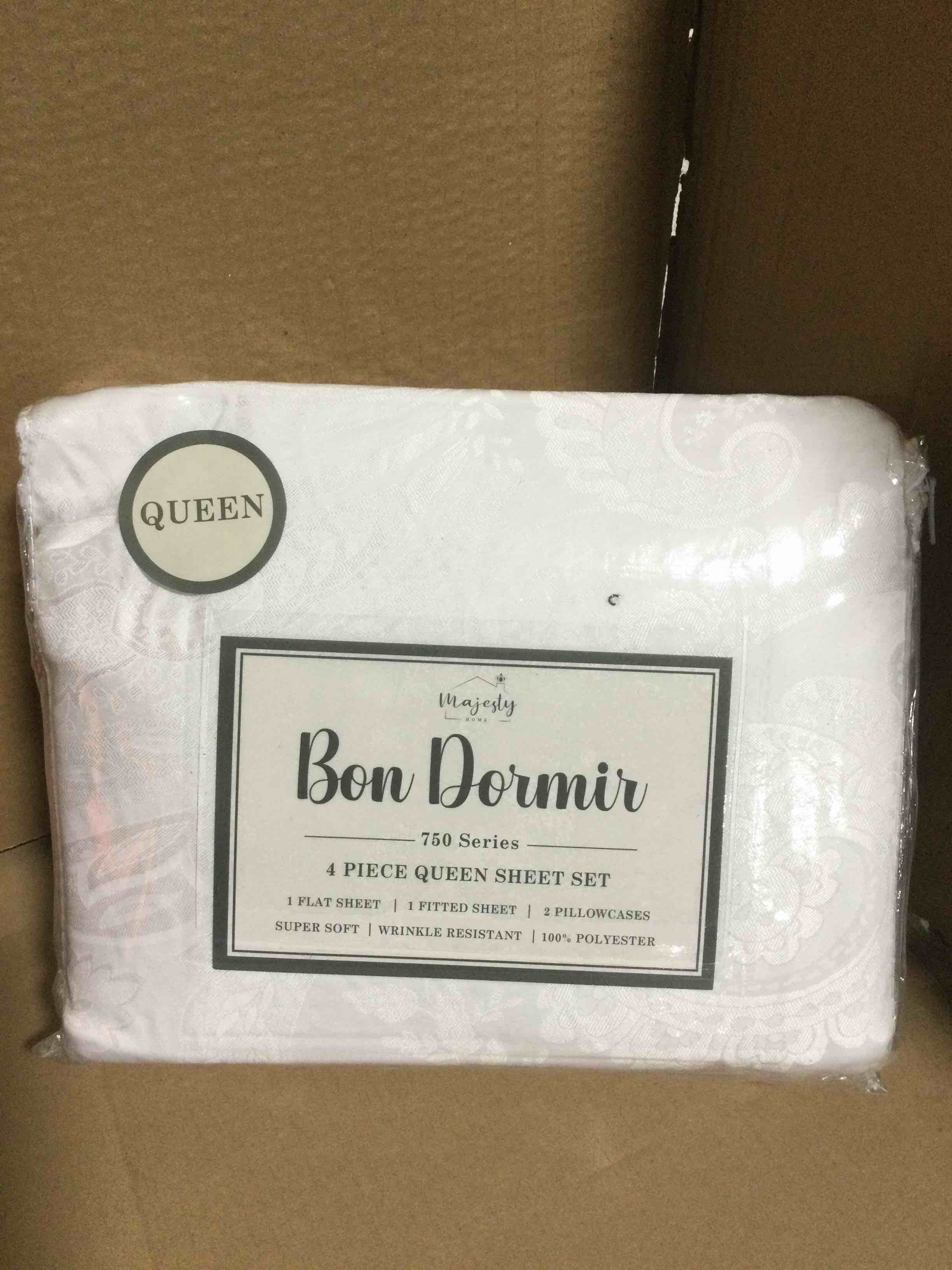 Condition photo showing New/Like New for Queen Bon Dormir 750 series 4 piece queen sheet set includes one flat sheet one fitted sheet two pillowcases