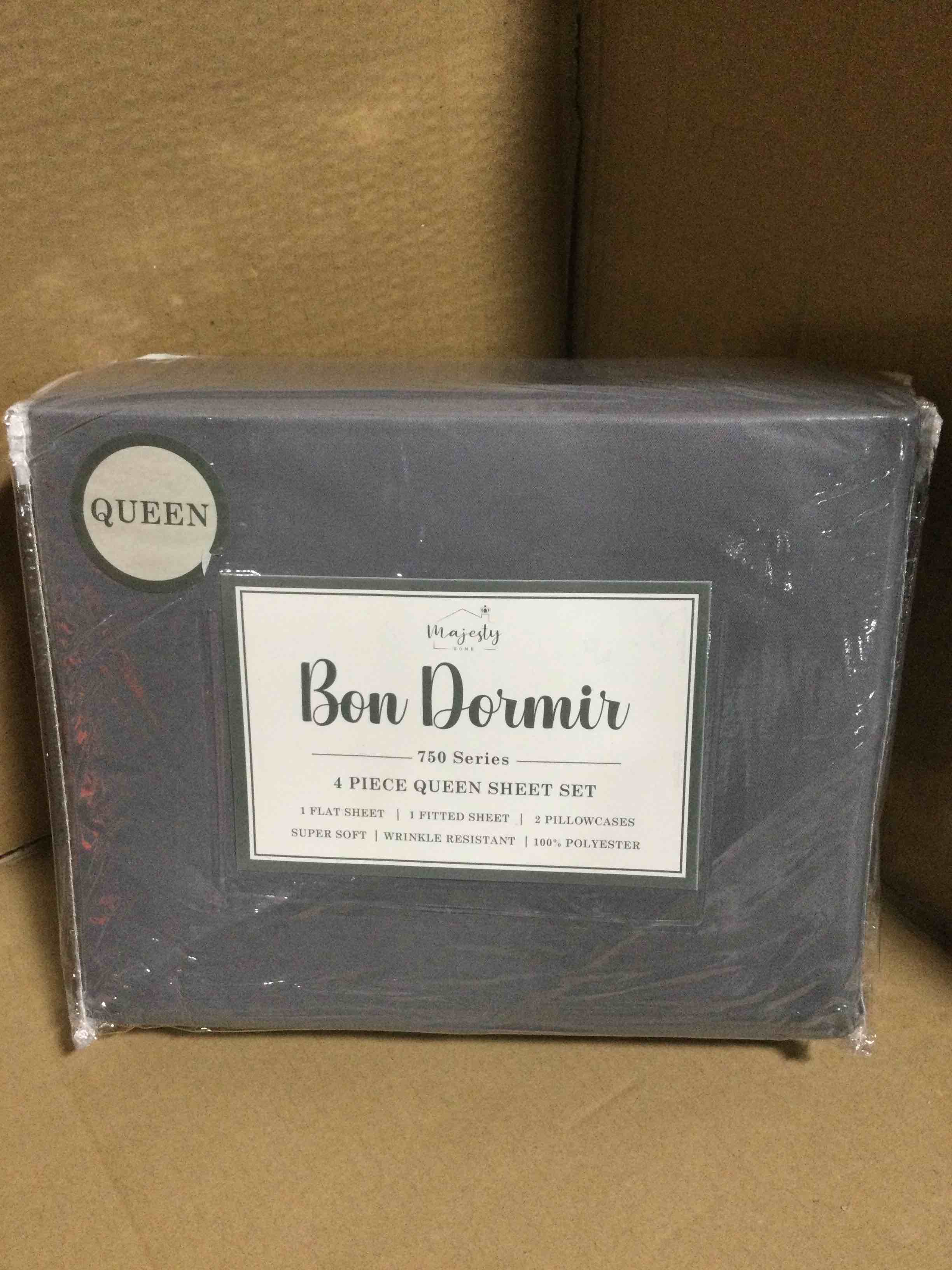 Condition photo showing New/Like New for Queen Bon Dormir 750 series 4 piece queen sheet set includes one flat sheet one fitted sheet two pillowcases