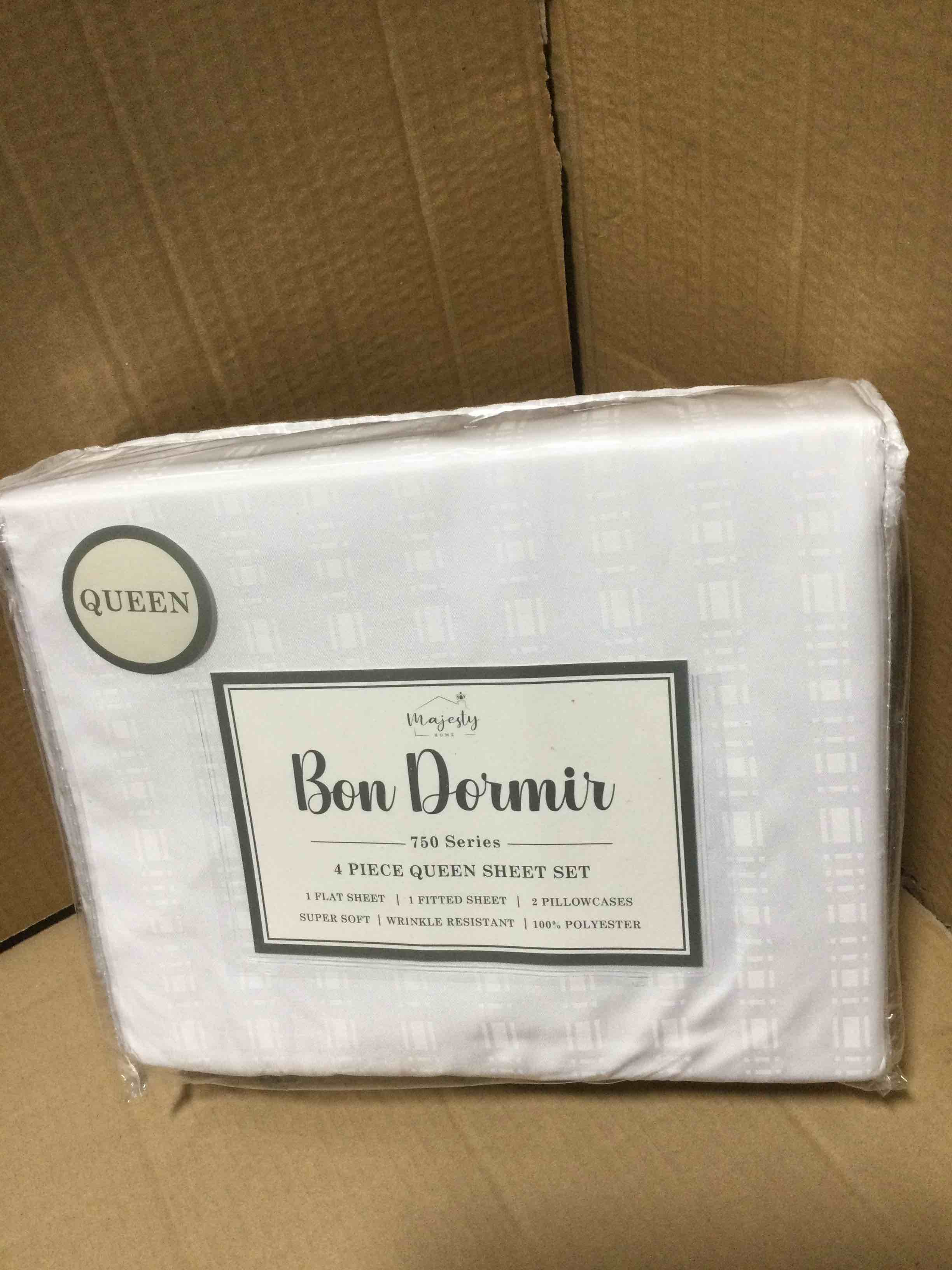 Condition photo showing New/Like New for Queen Bon Dormir 750 series 4 piece queen sheet set includes one flat sheet one fitted sheet two pillowcases