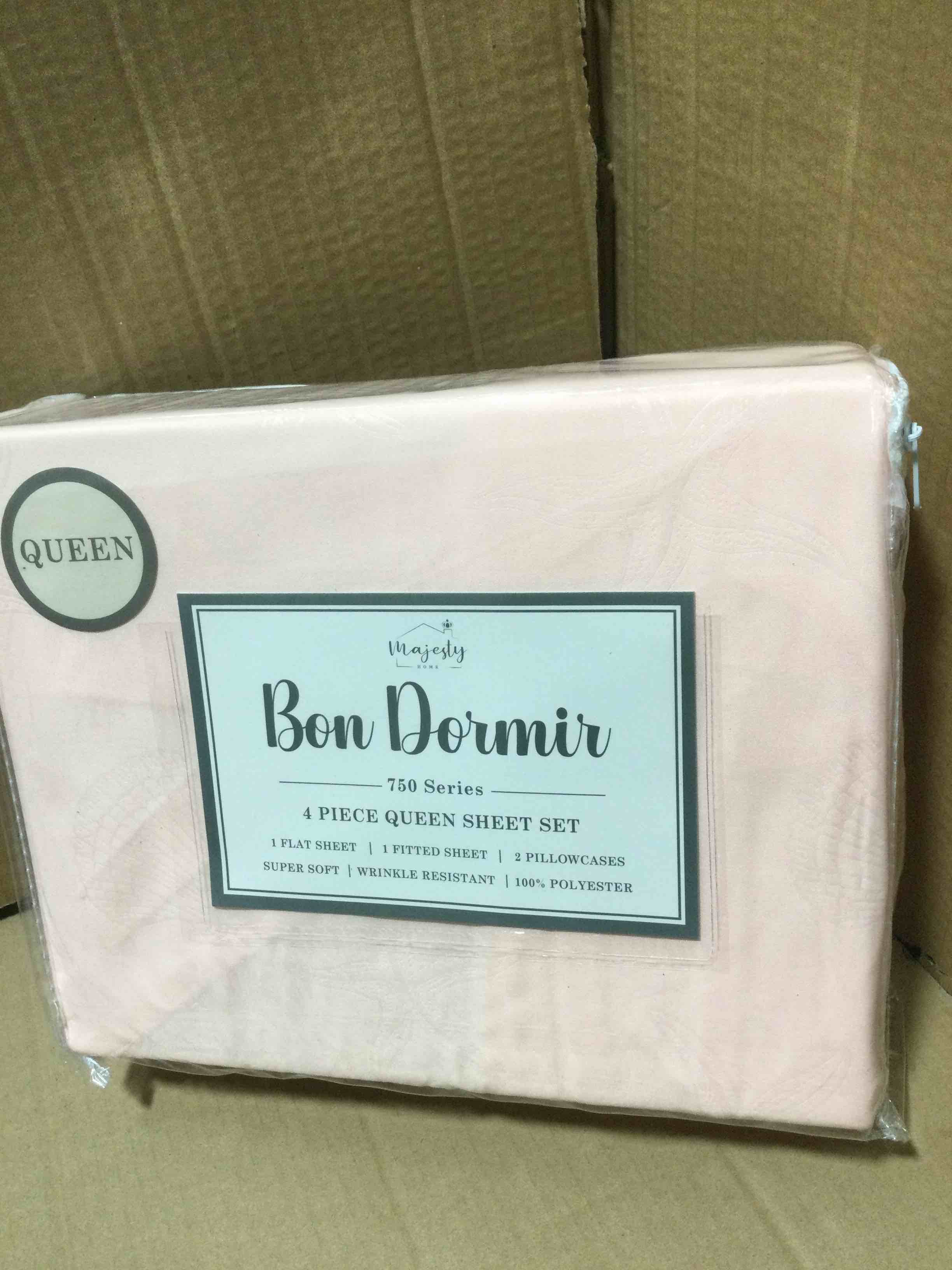 Condition photo showing New/Like New for Queen Bon Dormir 750 series 4 piece queen sheet set includes one flat sheet one fitted sheet two pillowcases