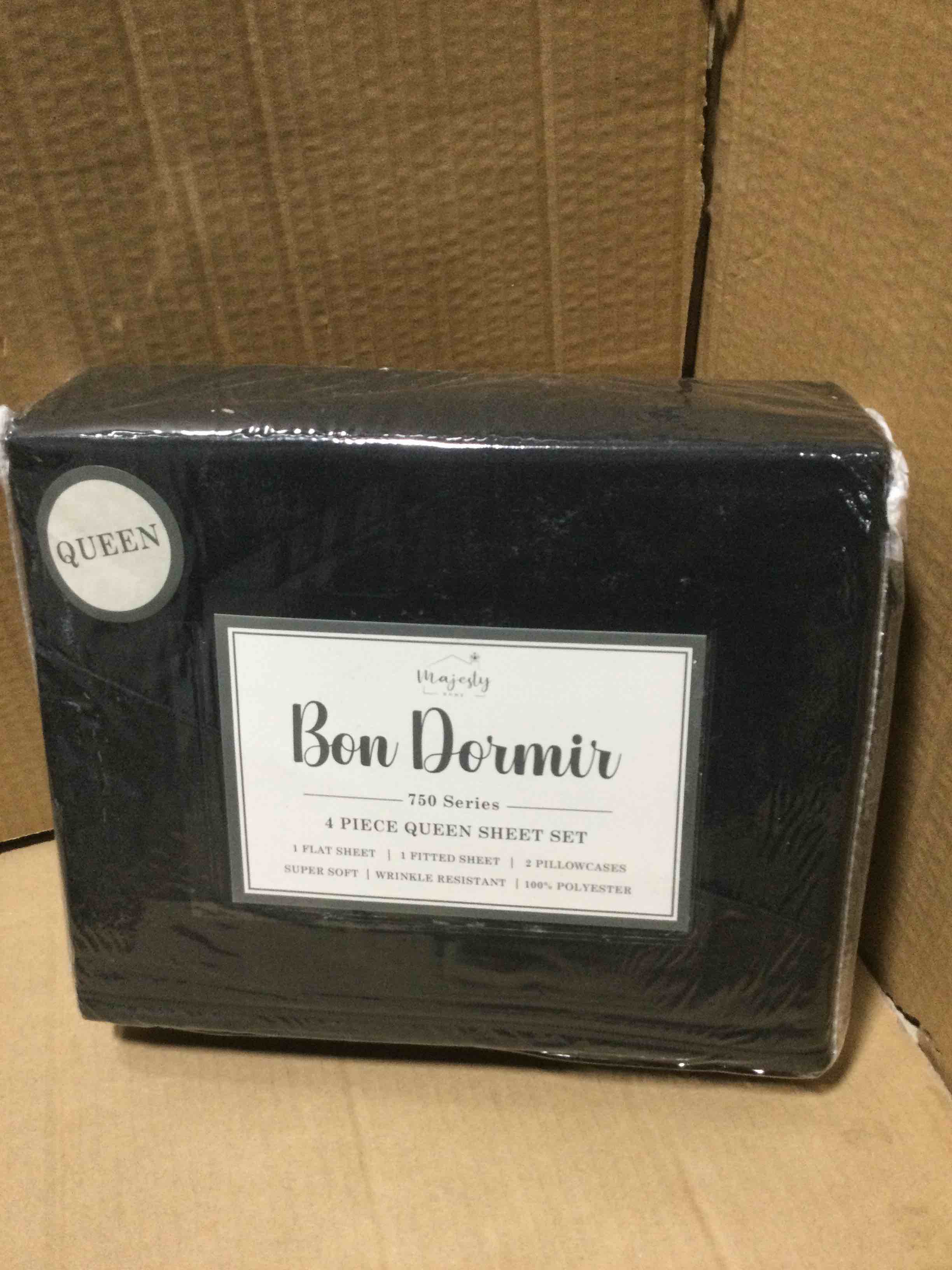 Queen Bon Dormir 750 series 4 piece queen sheet set includes one flat sheet one fitted sheet two pillowcases