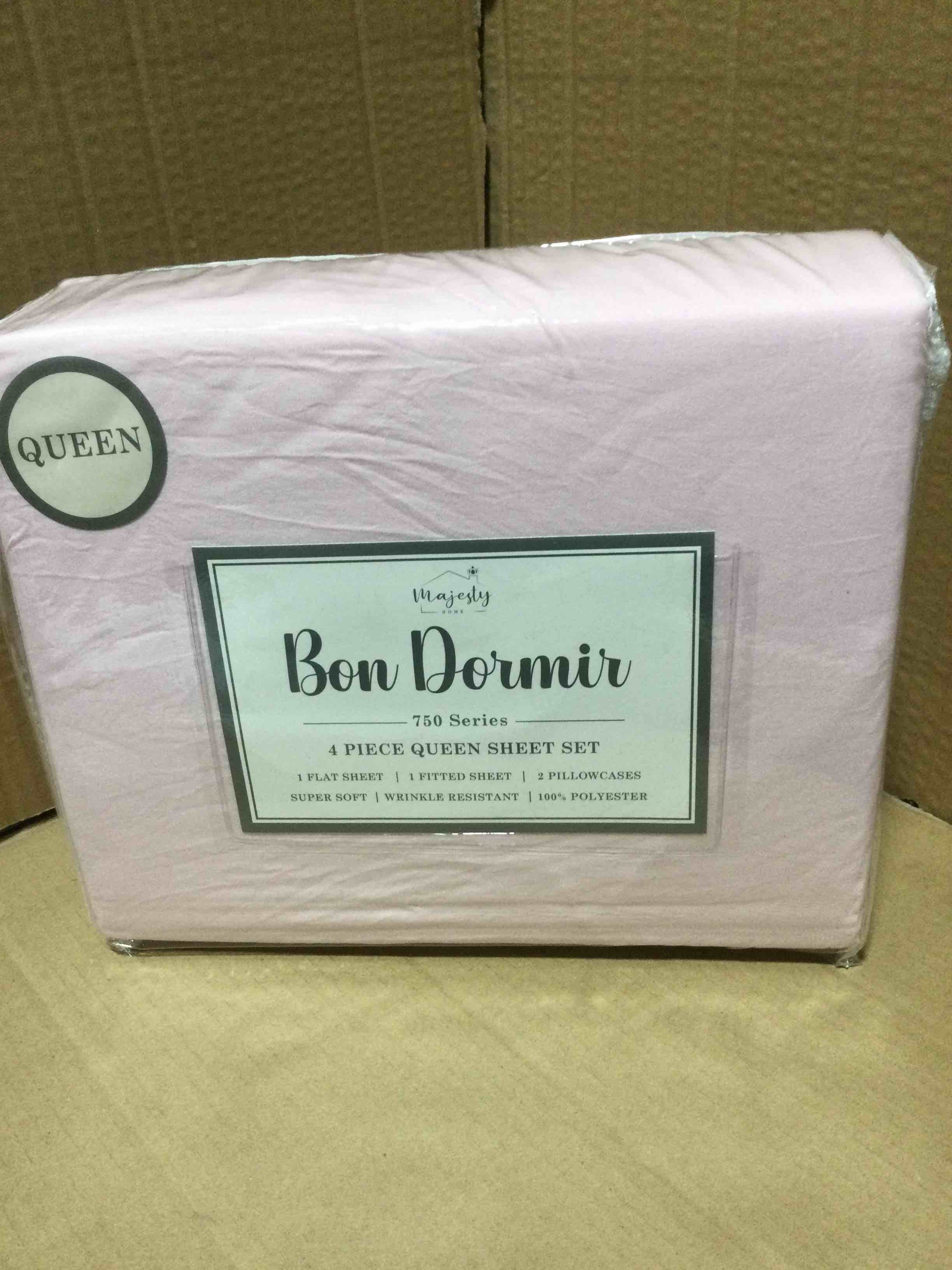 Condition photo showing New/Like New for Queen Bon Dormir 750 series 4 piece queen sheet set includes one flat sheet one fitted sheet two pillowcases