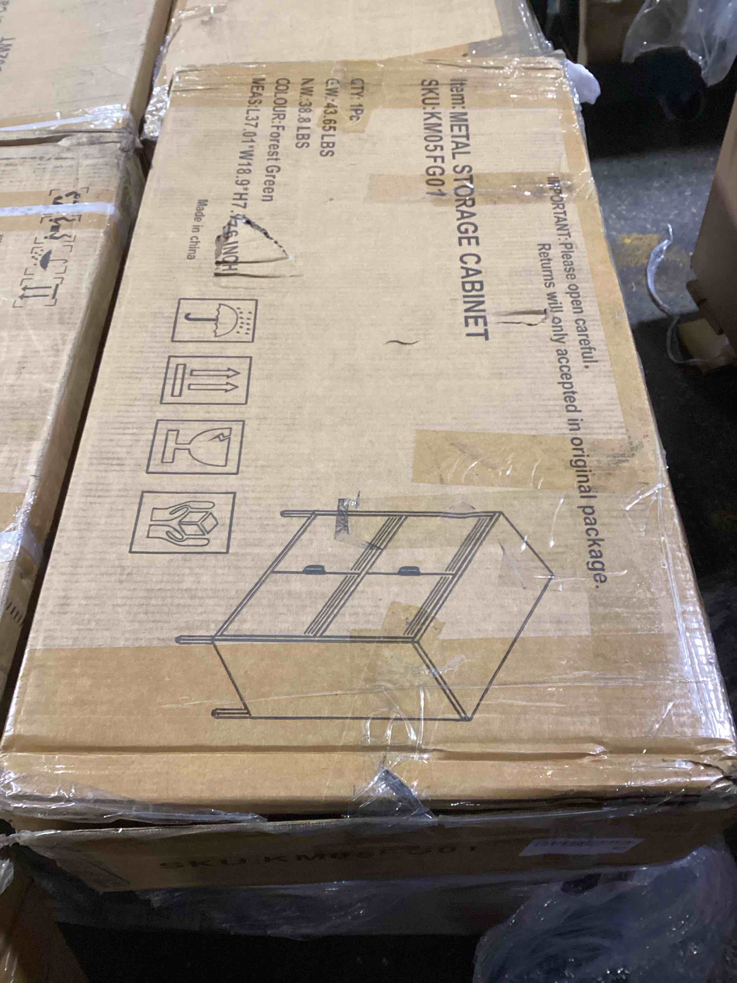 Condition photo showing New/Like New for Forest Green 4-Door Metal Locker Cabinet 